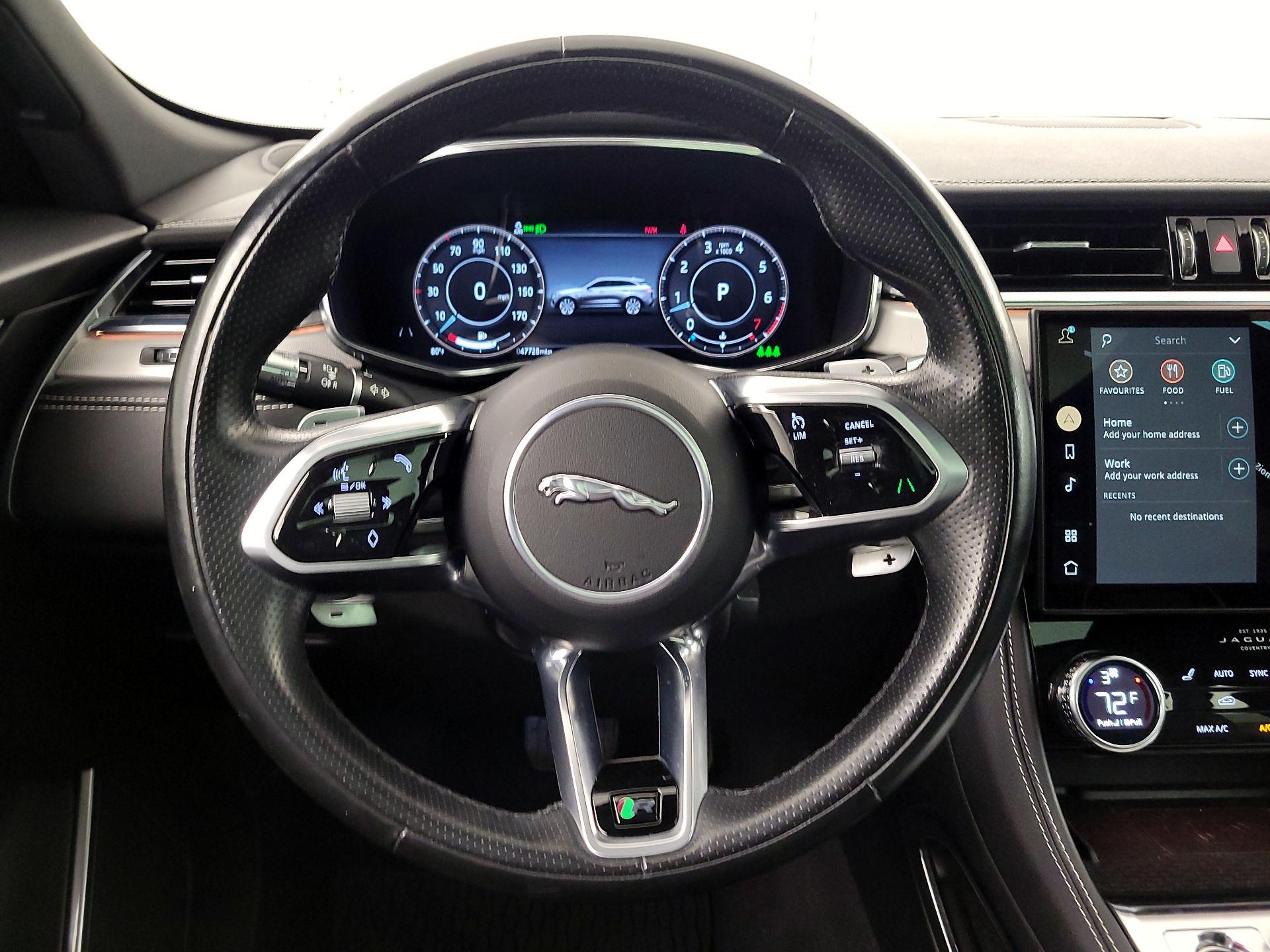 Thumbnail: 2021 Jaguar F-Pace - 10