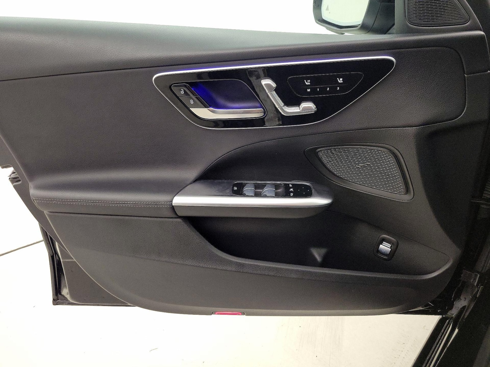 2025 Mercedes-Benz C-Class Sedan C 300 - Photo 13