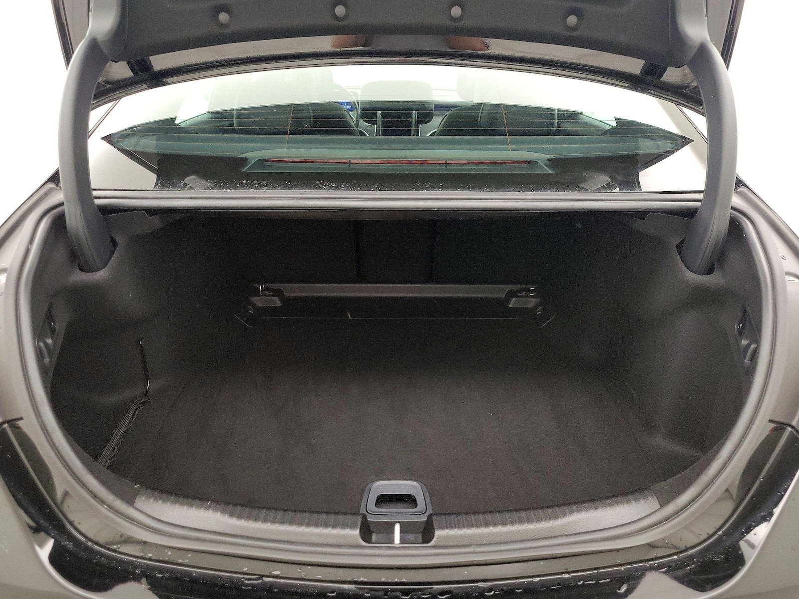 2025 Mercedes-Benz C-Class Sedan C 300 - Photo 22