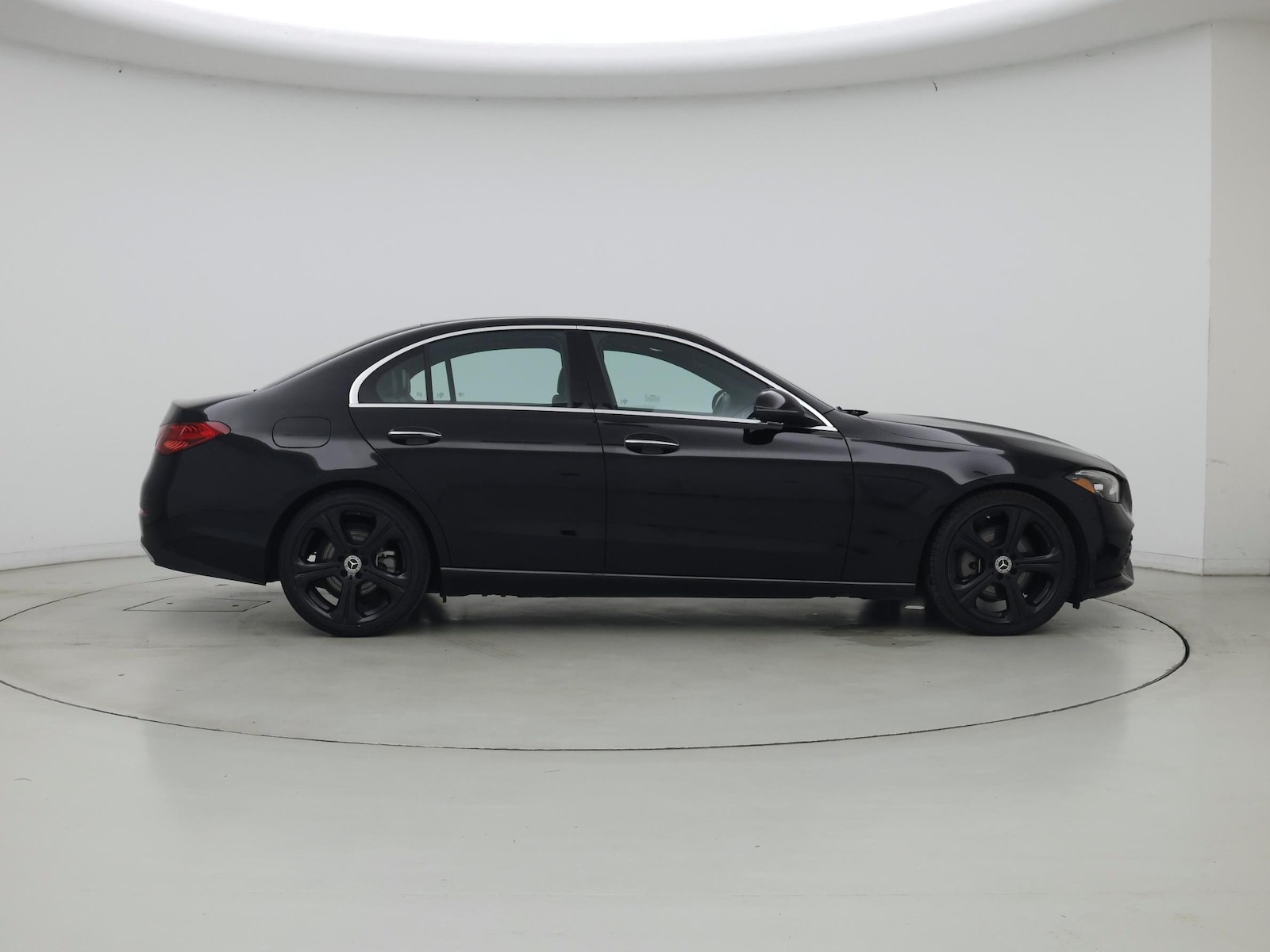 2025 Mercedes-Benz C-Class Sedan C 300 - Photo 8