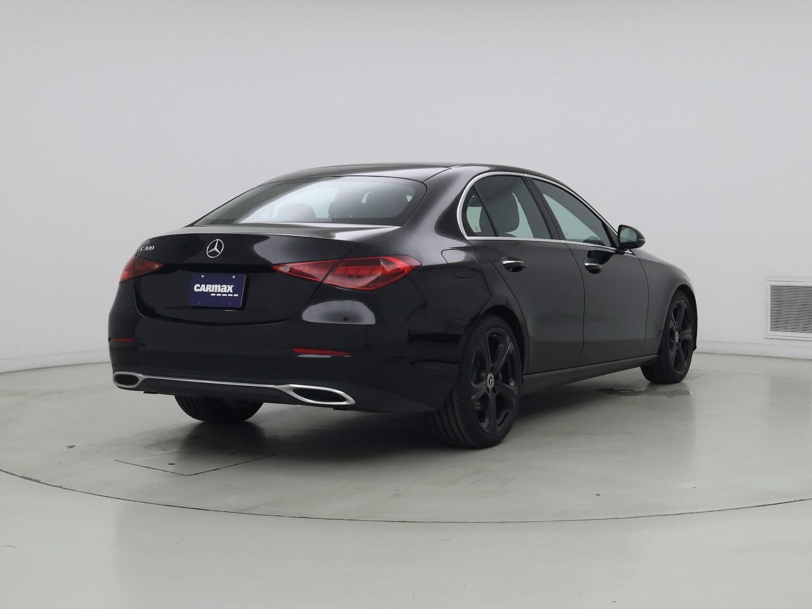 2025 Mercedes-Benz C-Class Sedan C 300 - Photo 9