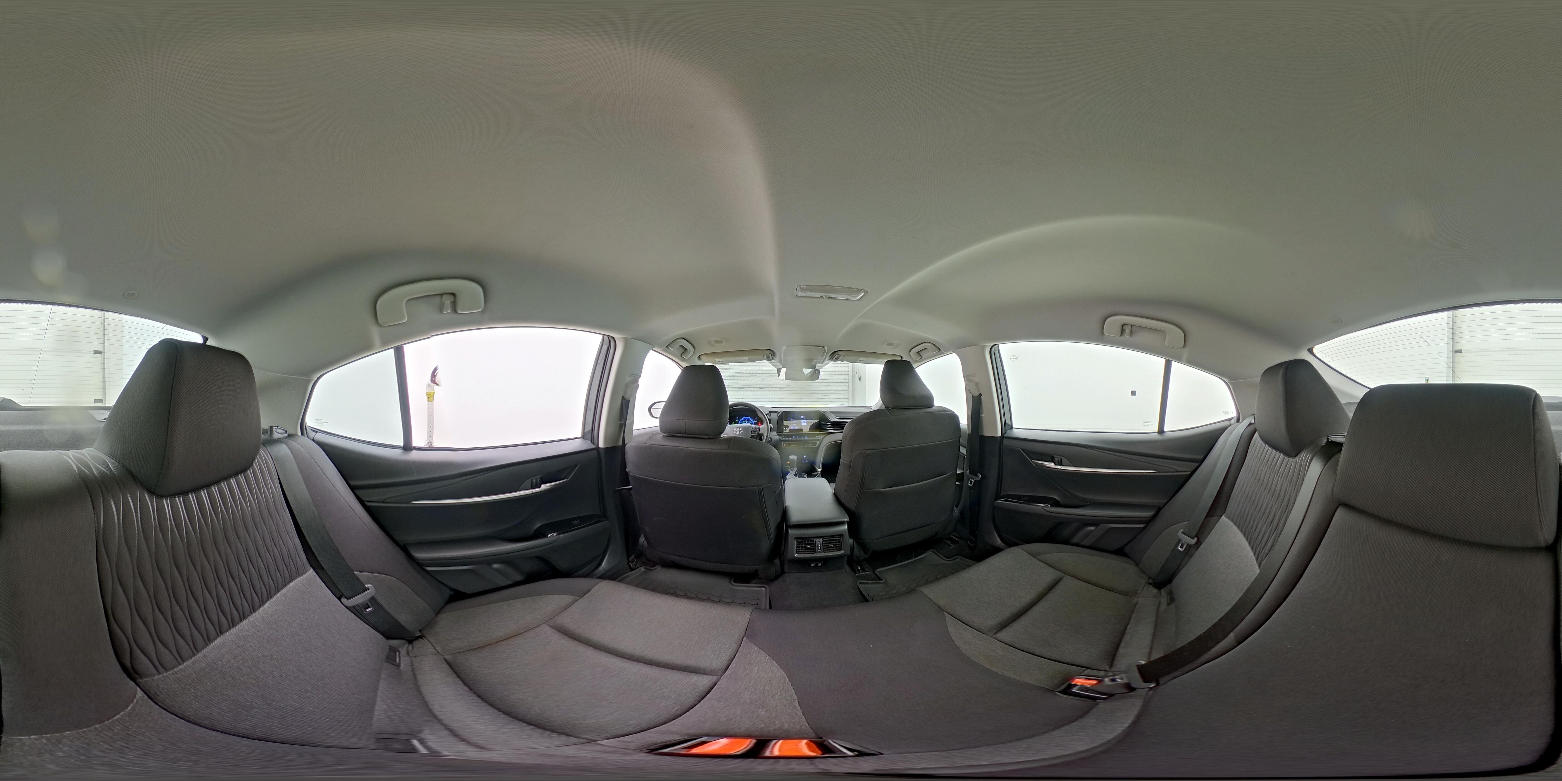 2025 Toyota Camry LE - Photo 26
