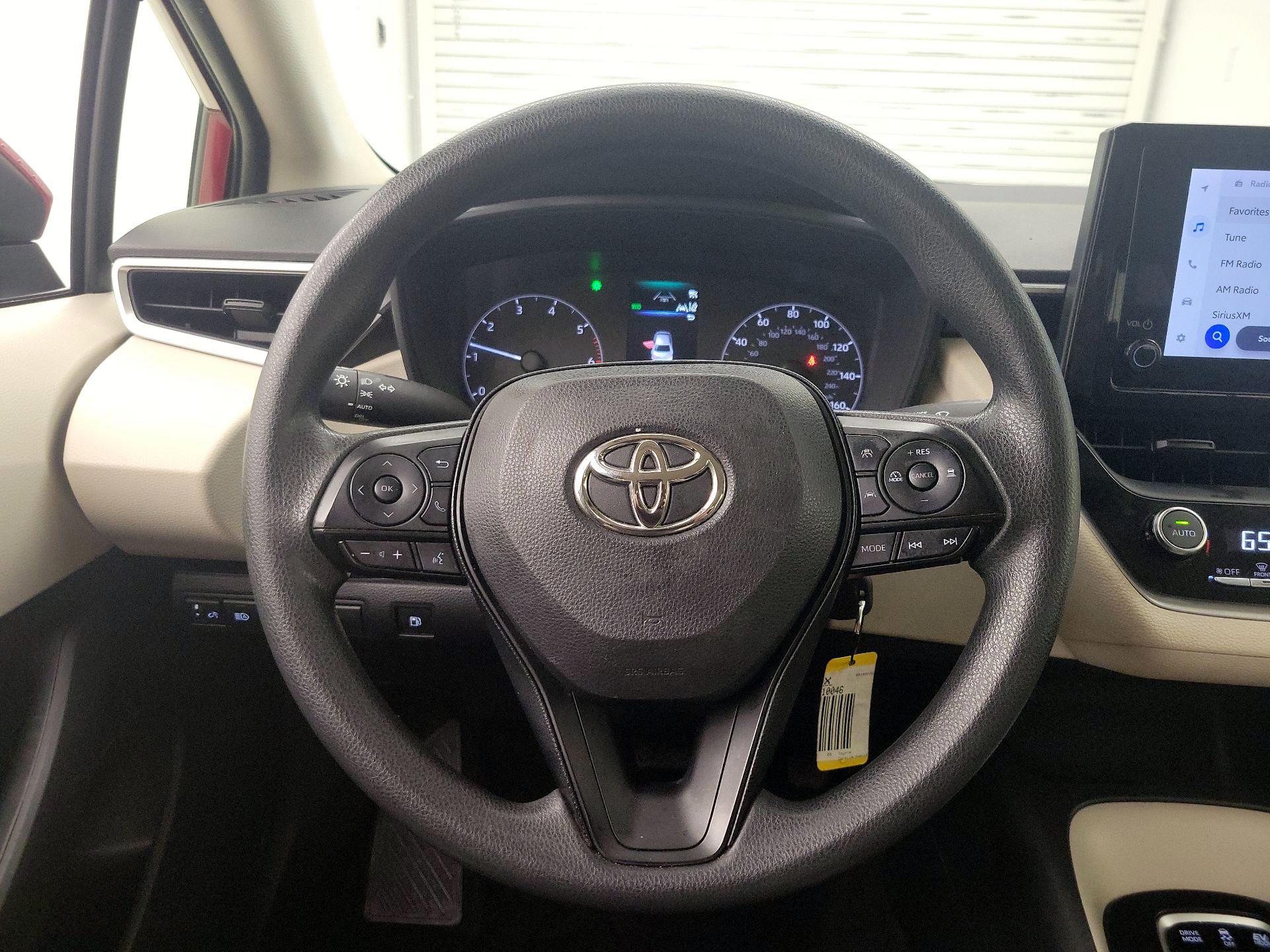 Thumbnail: 2023 Toyota Corolla - 10