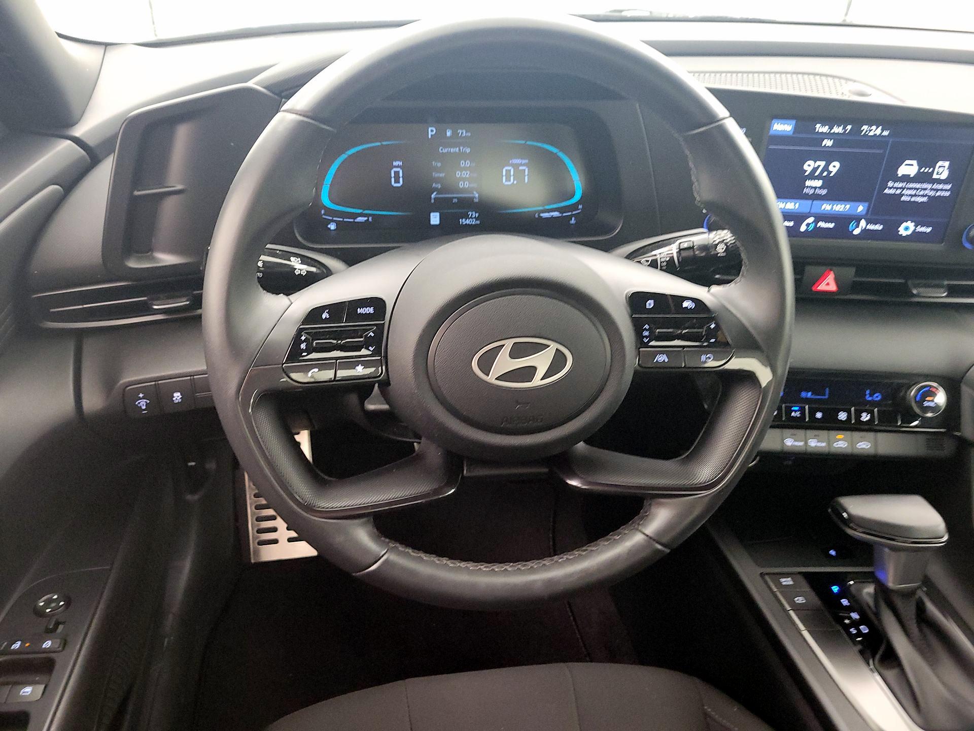 Thumbnail: 2025 Hyundai Elantra - 10