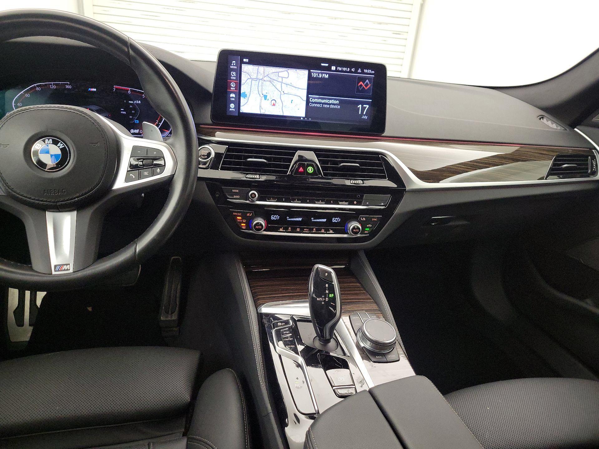 Thumbnail: 2023 BMW 5 Series - 9