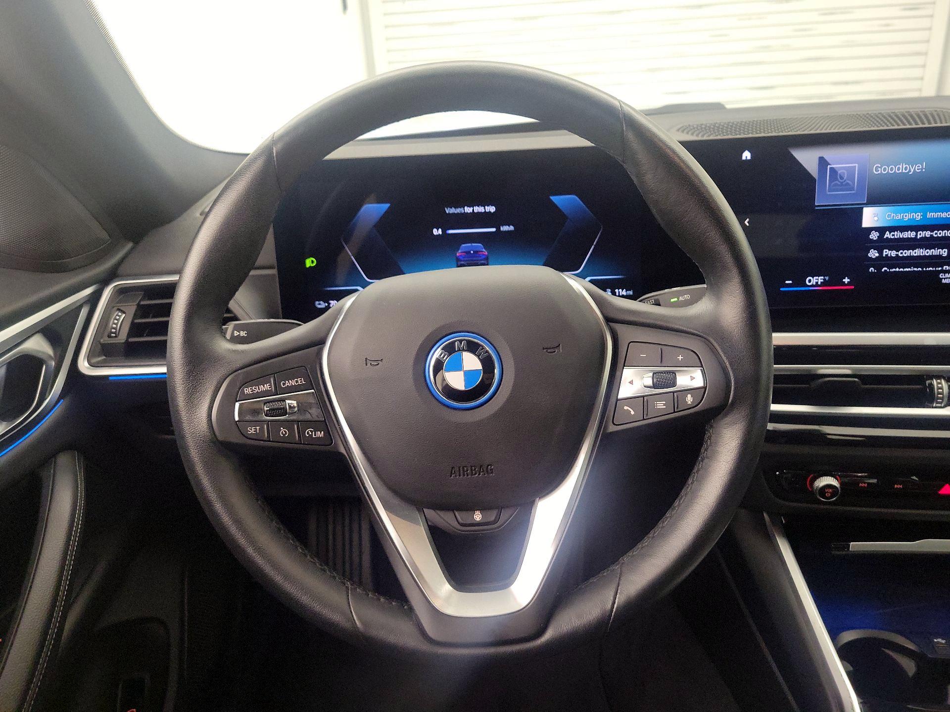 Thumbnail: 2023 BMW i4 - 10