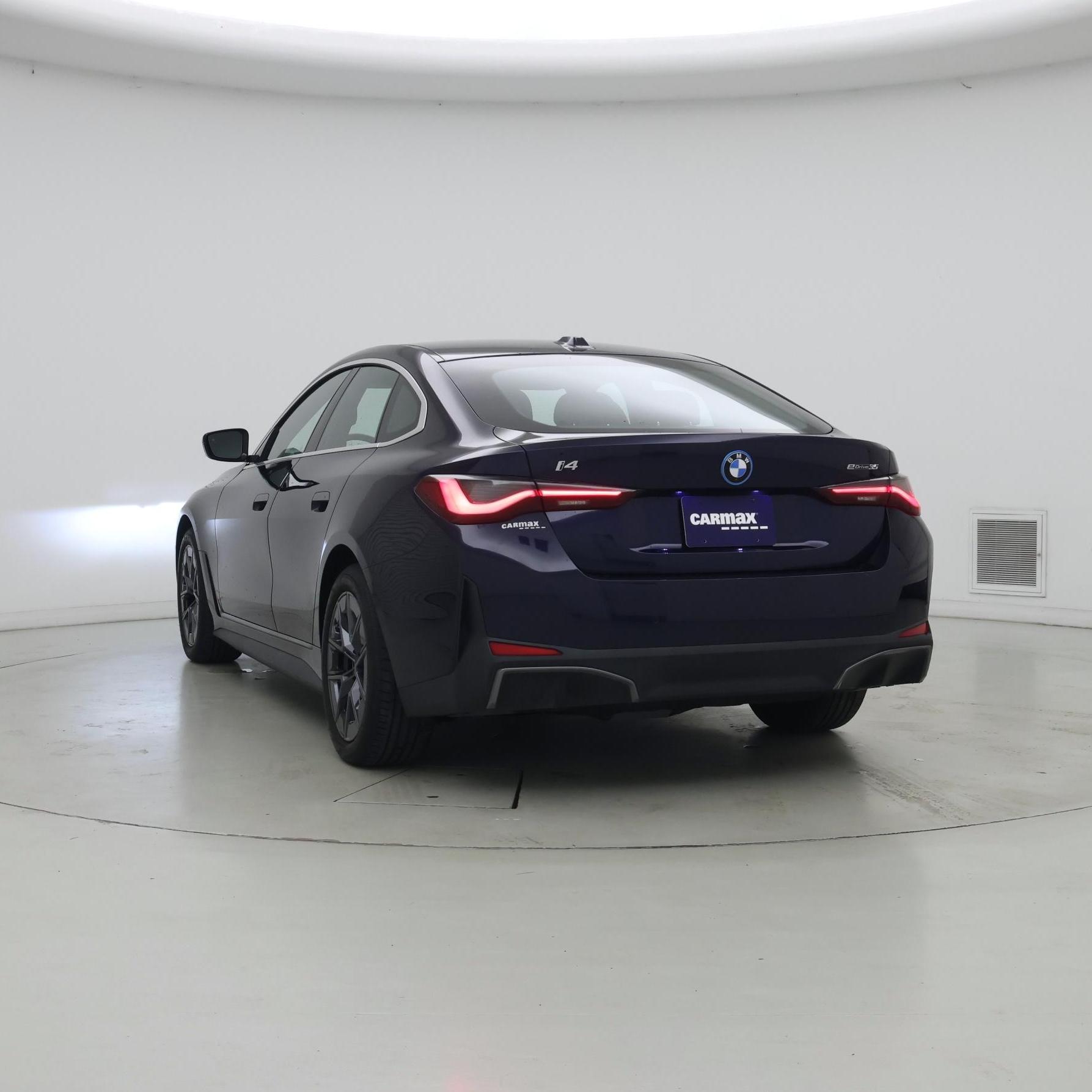 Thumbnail: 2023 BMW i4 - 2