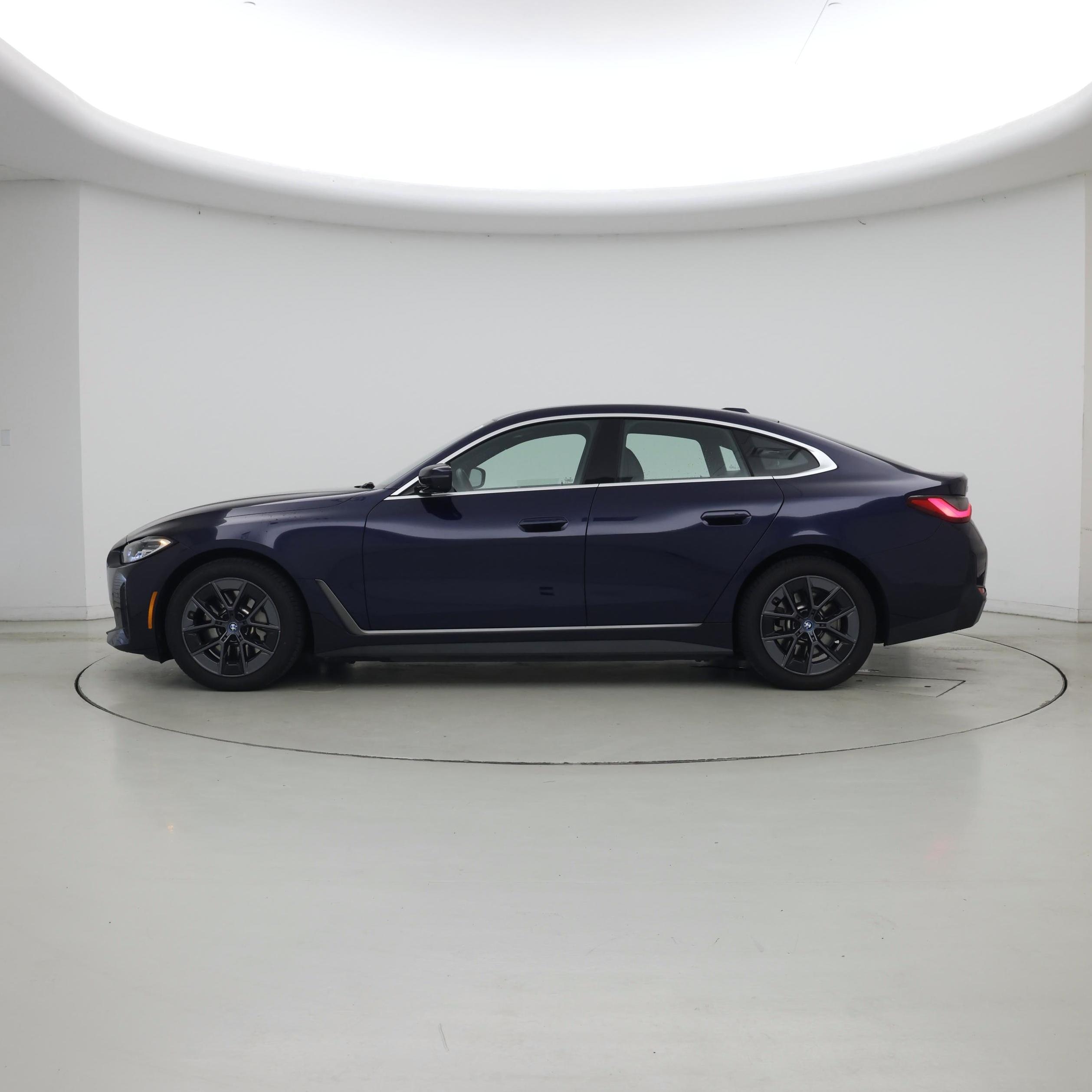 Thumbnail: 2023 BMW i4 - 3