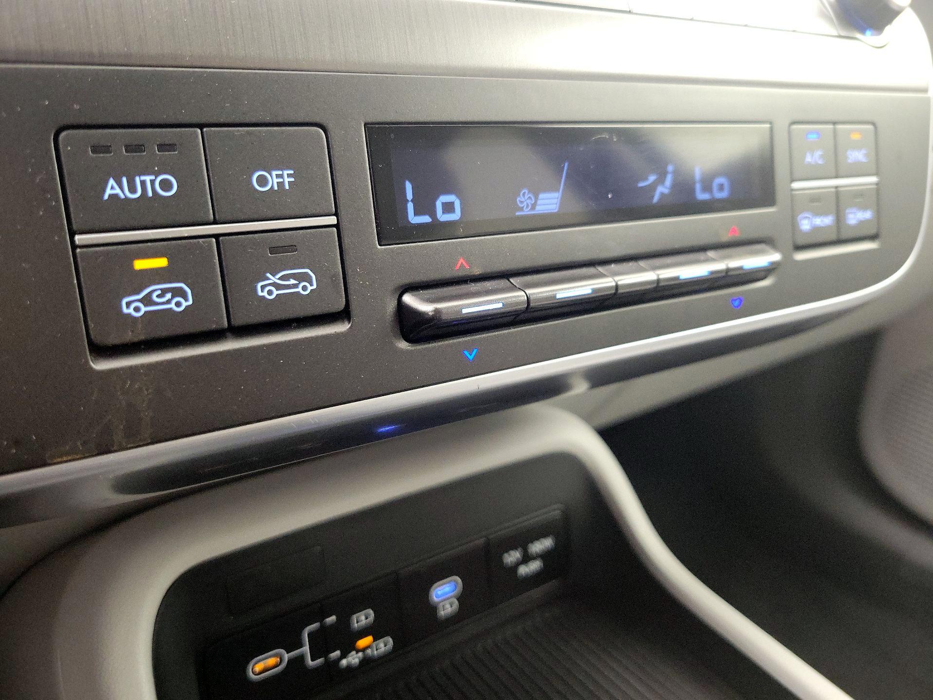 Thumbnail: 2025 Hyundai Kona - 16