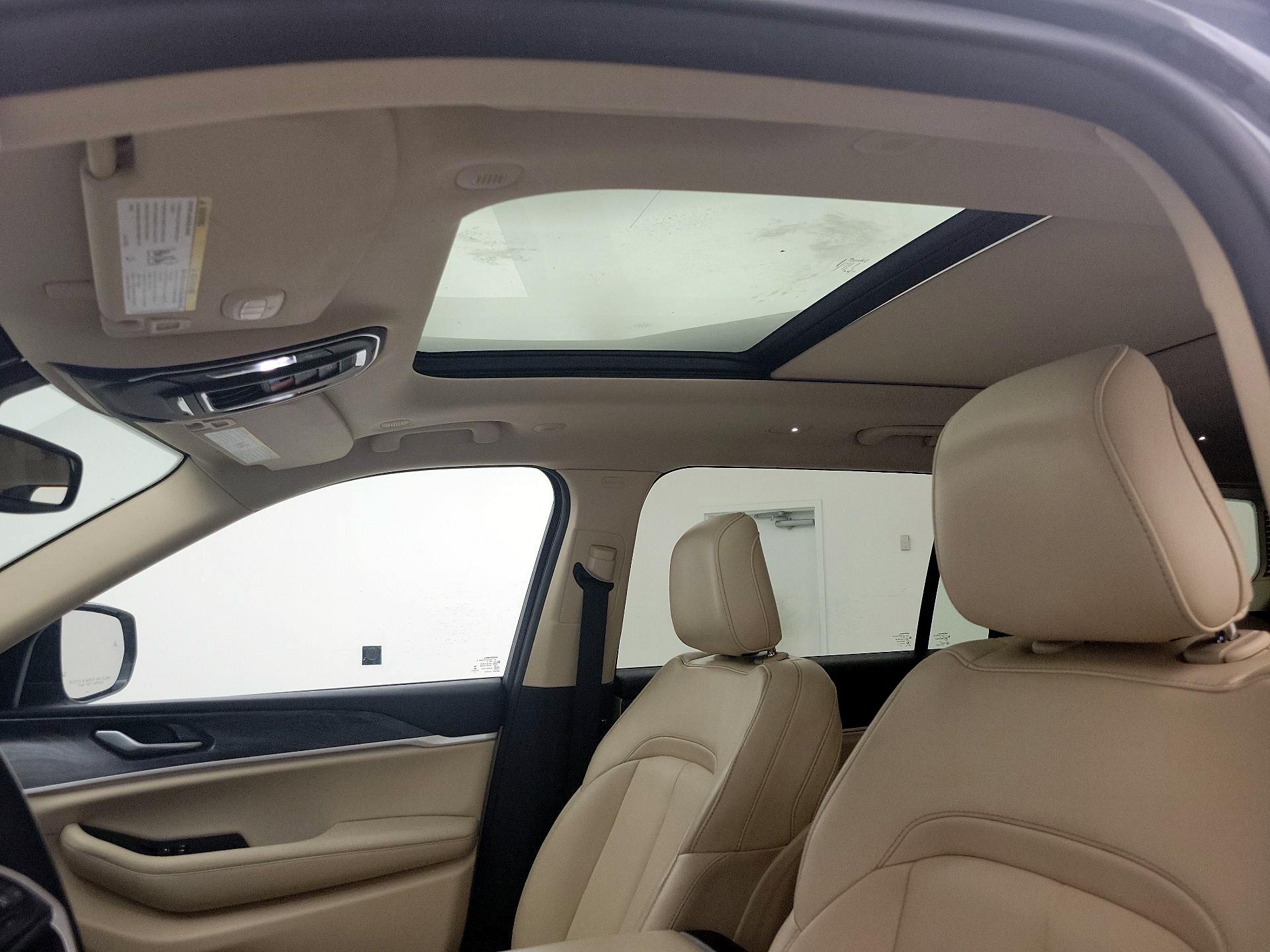 Thumbnail: 2021 Jeep Grand Cherokee L - 20
