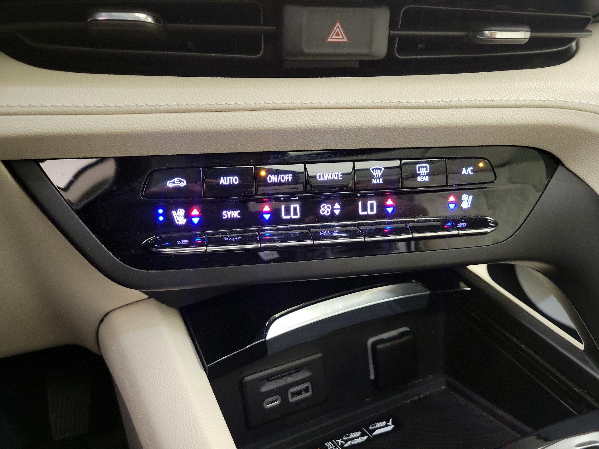 Thumbnail: 2021 Buick Envision - 17