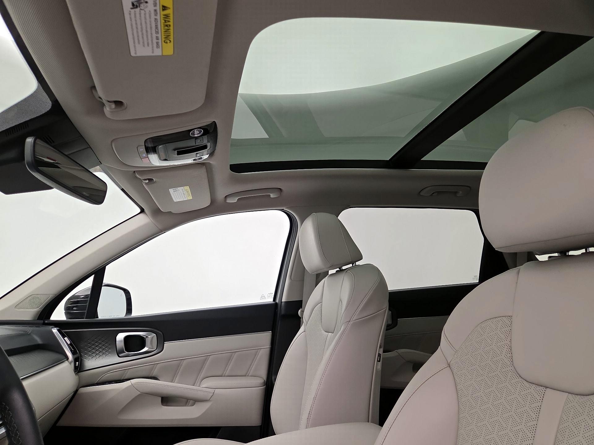 Thumbnail: 2023 Kia Sorento - 20