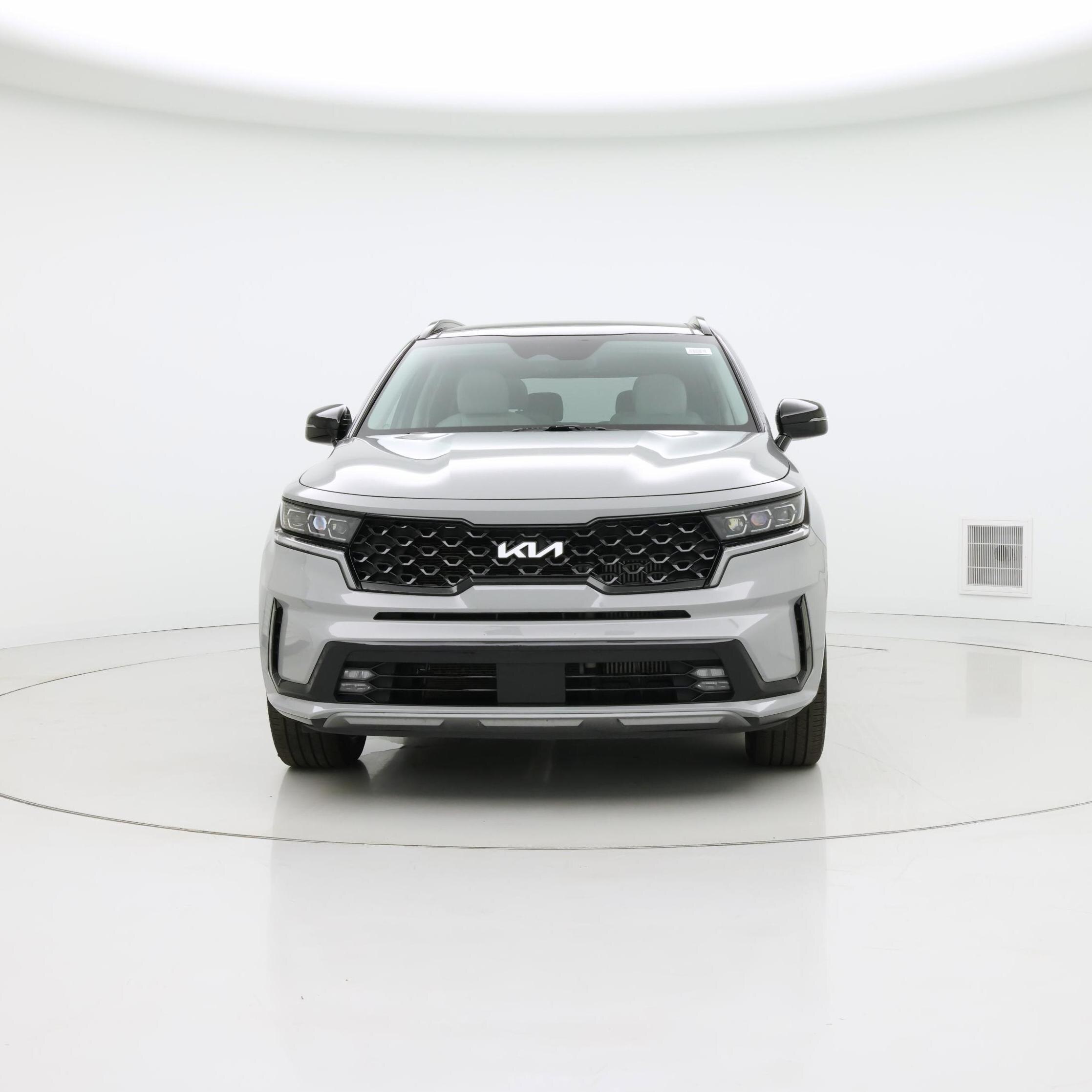 Thumbnail: 2023 Kia Sorento - 5