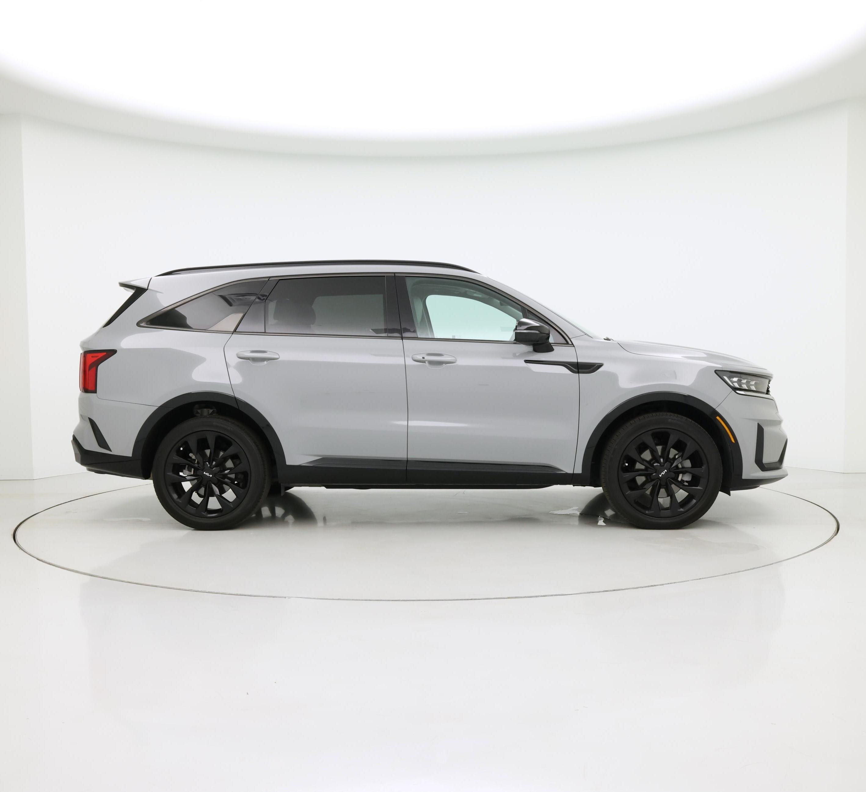 Thumbnail: 2023 Kia Sorento - 7