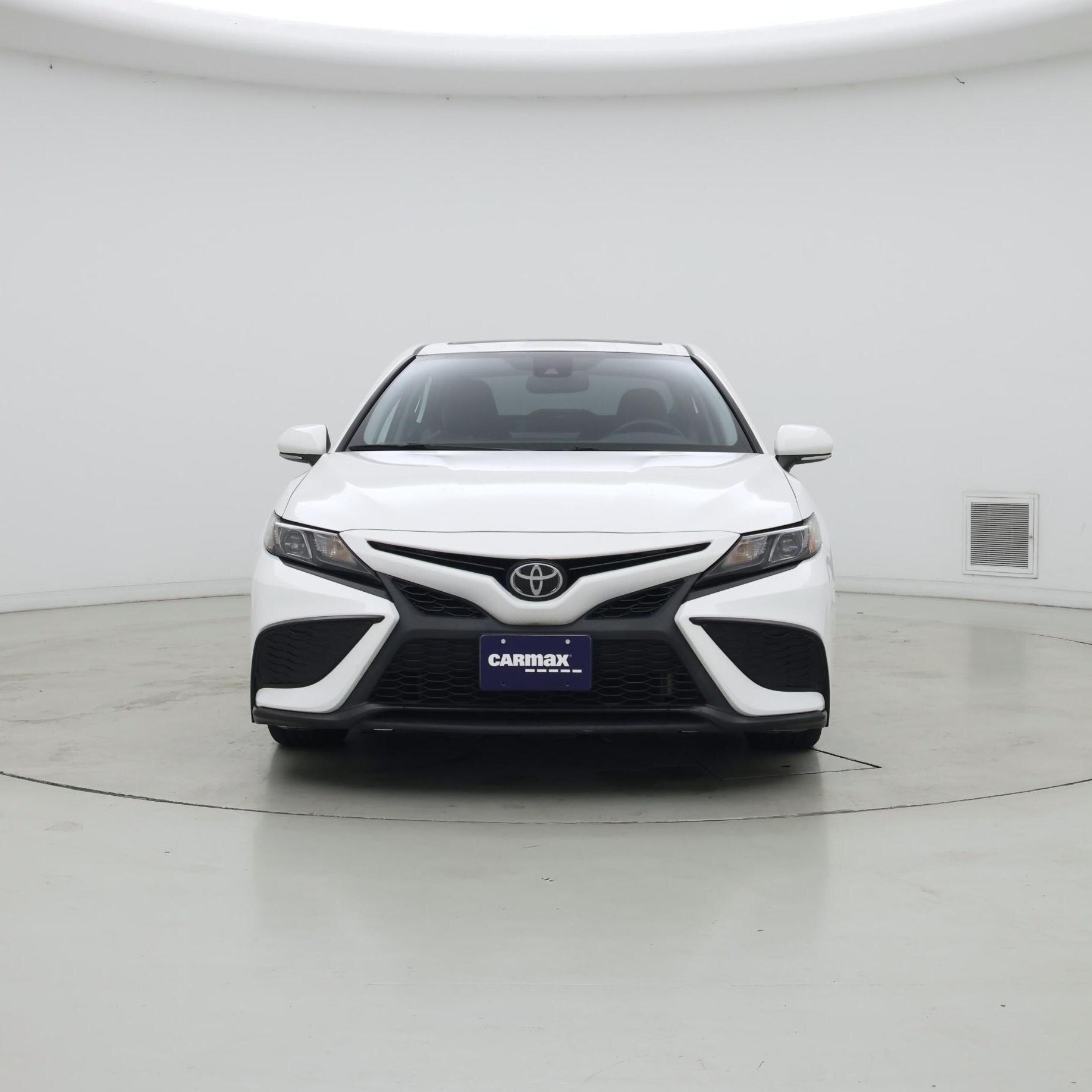 Thumbnail: 2022 Toyota Camry - 5
