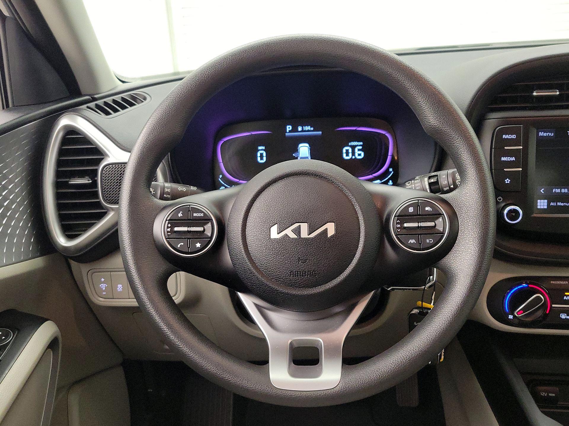Thumbnail: 2023 Kia Soul - 10