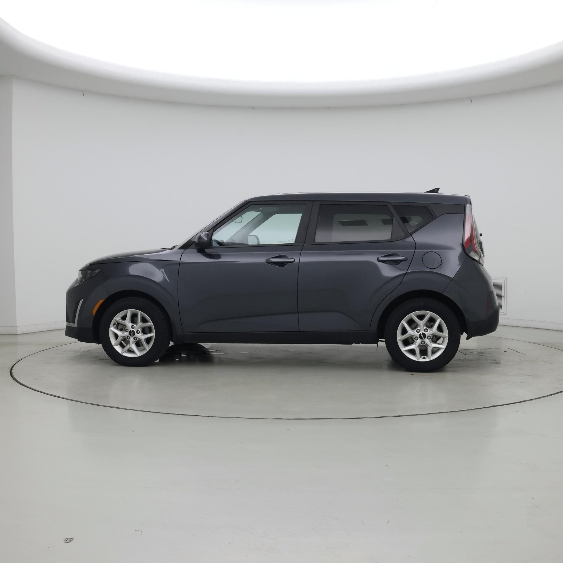 Thumbnail: 2023 Kia Soul - 3