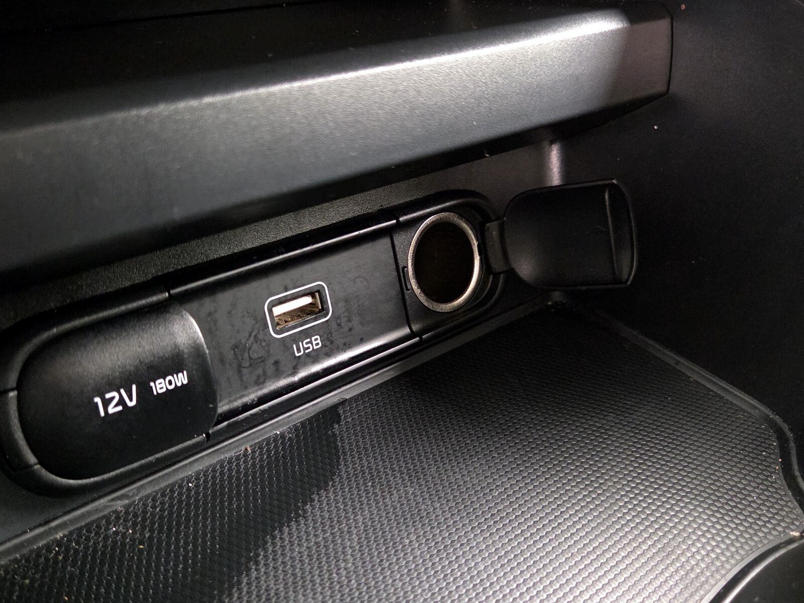 2025 Kia Soul LX - Photo 19