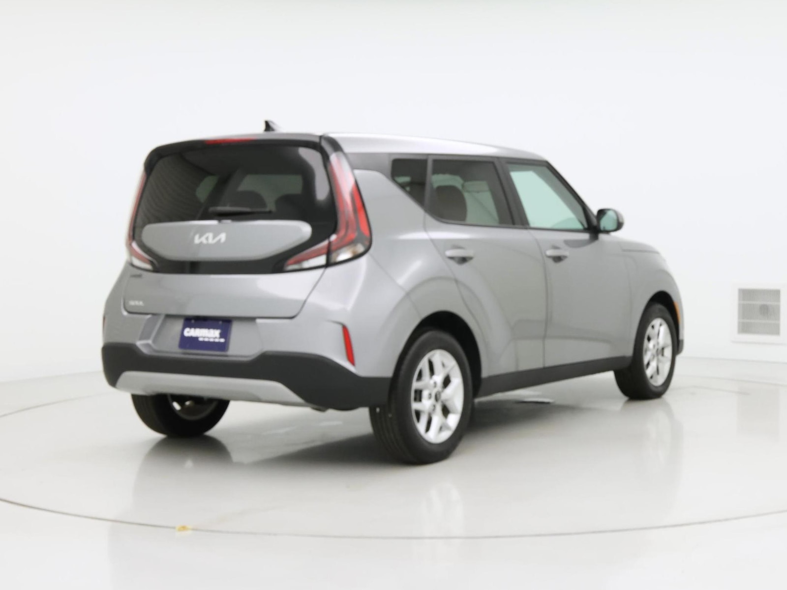 2025 Kia Soul LX - Photo 9