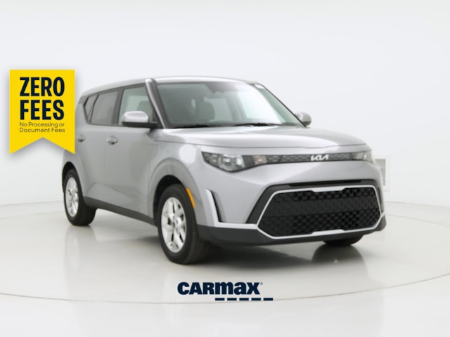 Gray 2025 Kia Soul SUV / Crossover Front-Wheel Drive Automatic