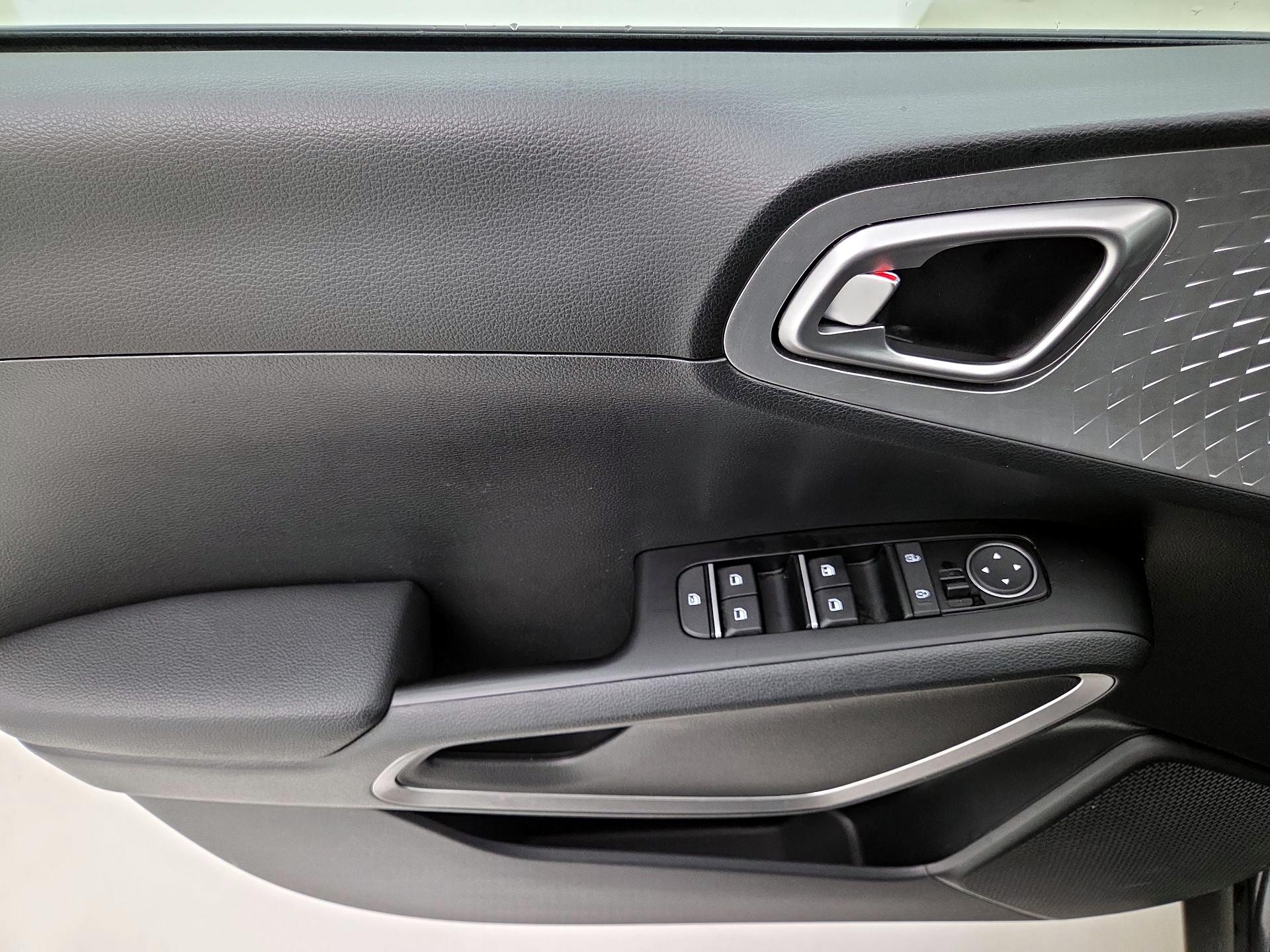Thumbnail: 2025 Kia Soul - 12