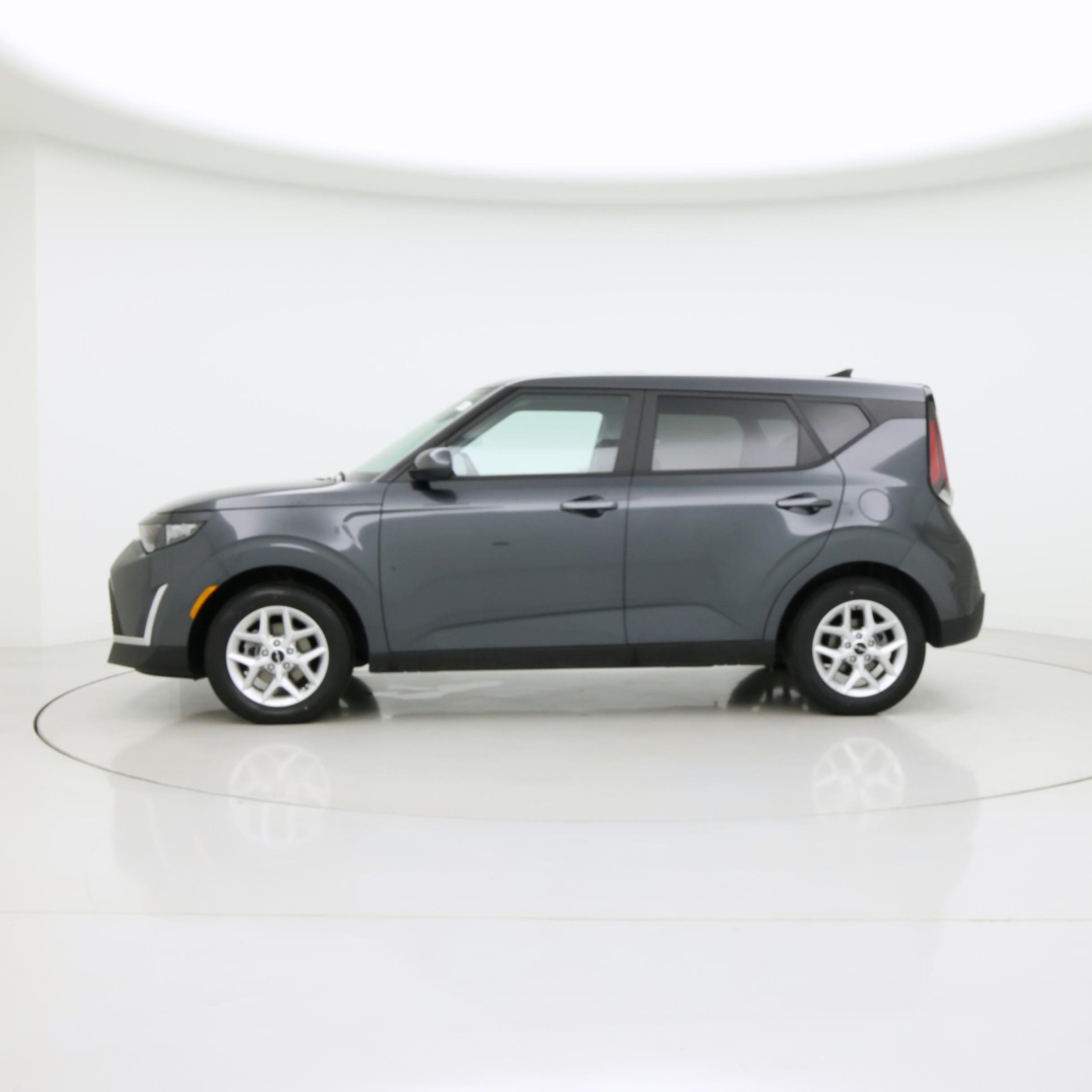 Thumbnail: 2025 Kia Soul - 3