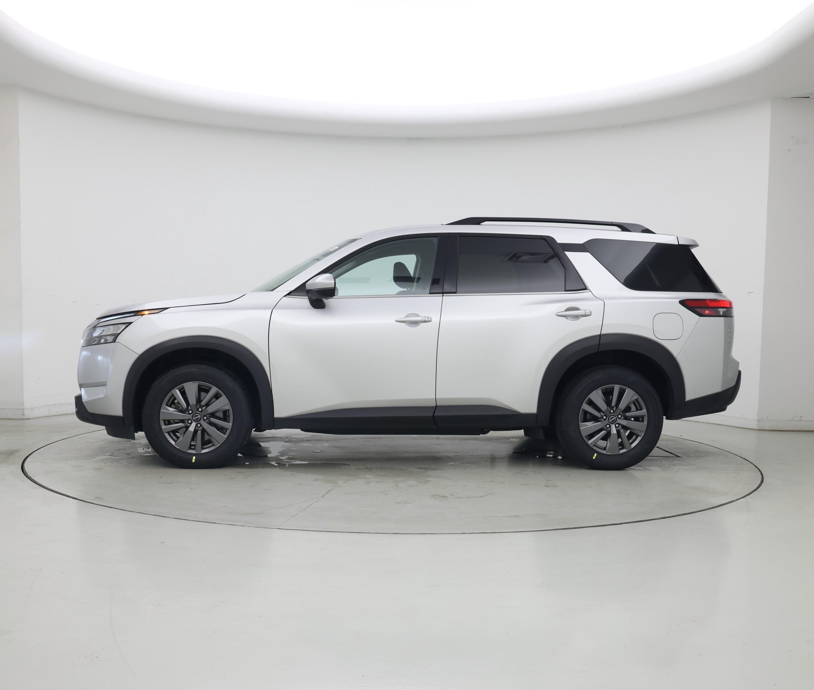 Thumbnail: 2025 Nissan Pathfinder - 3
