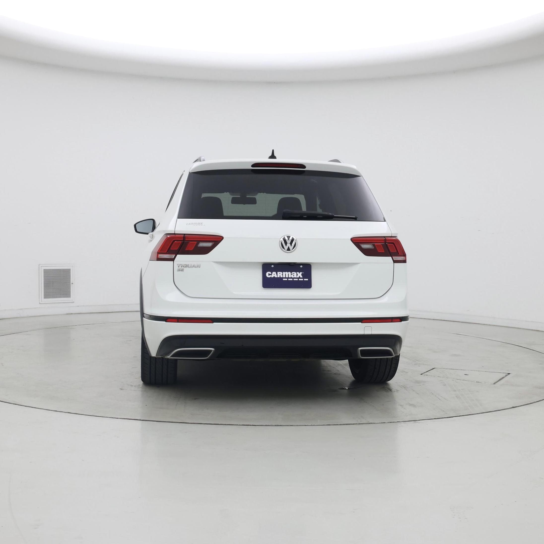 Thumbnail: 2021 Volkswagen Tiguan - 6