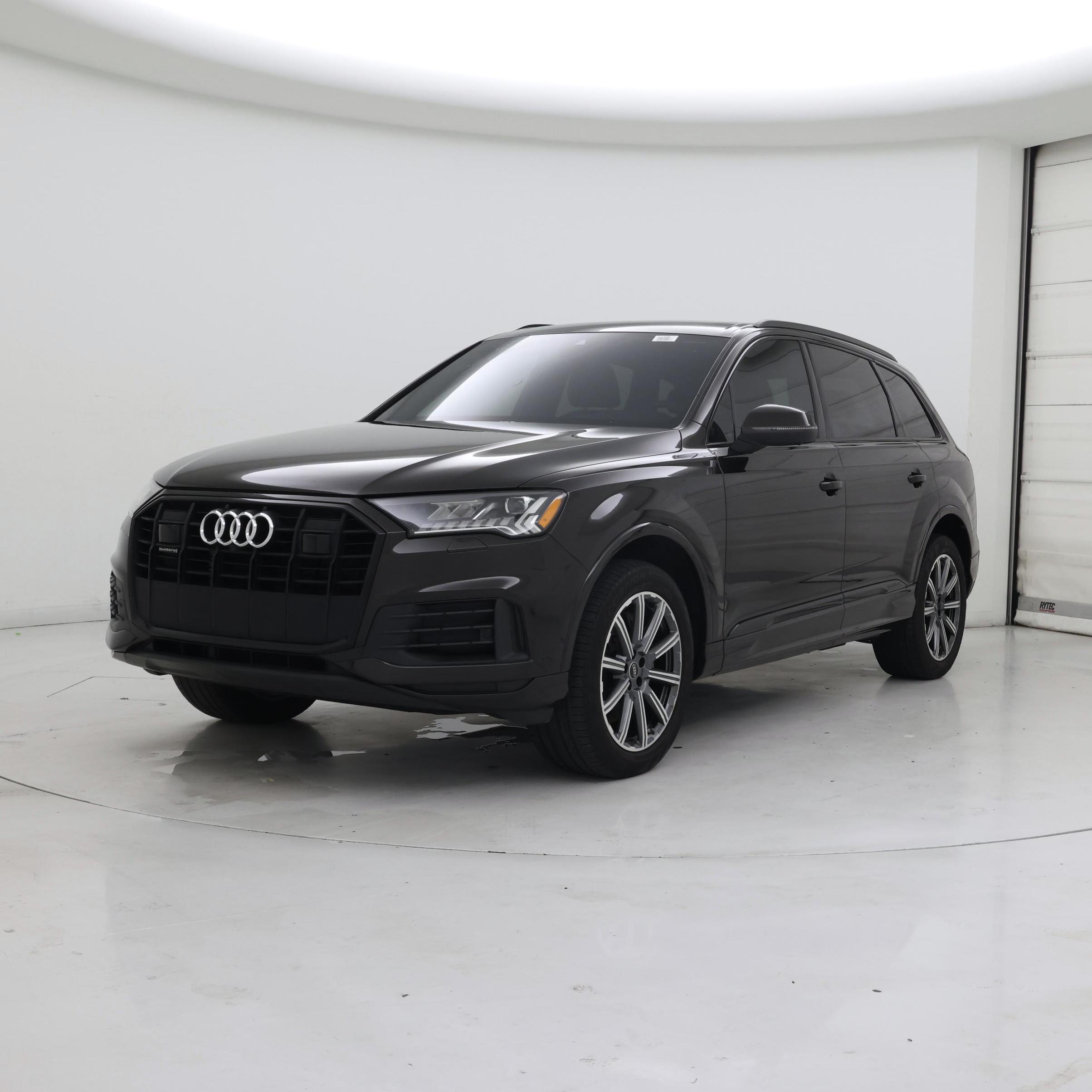 Thumbnail: 2023 Audi Q7 - 4