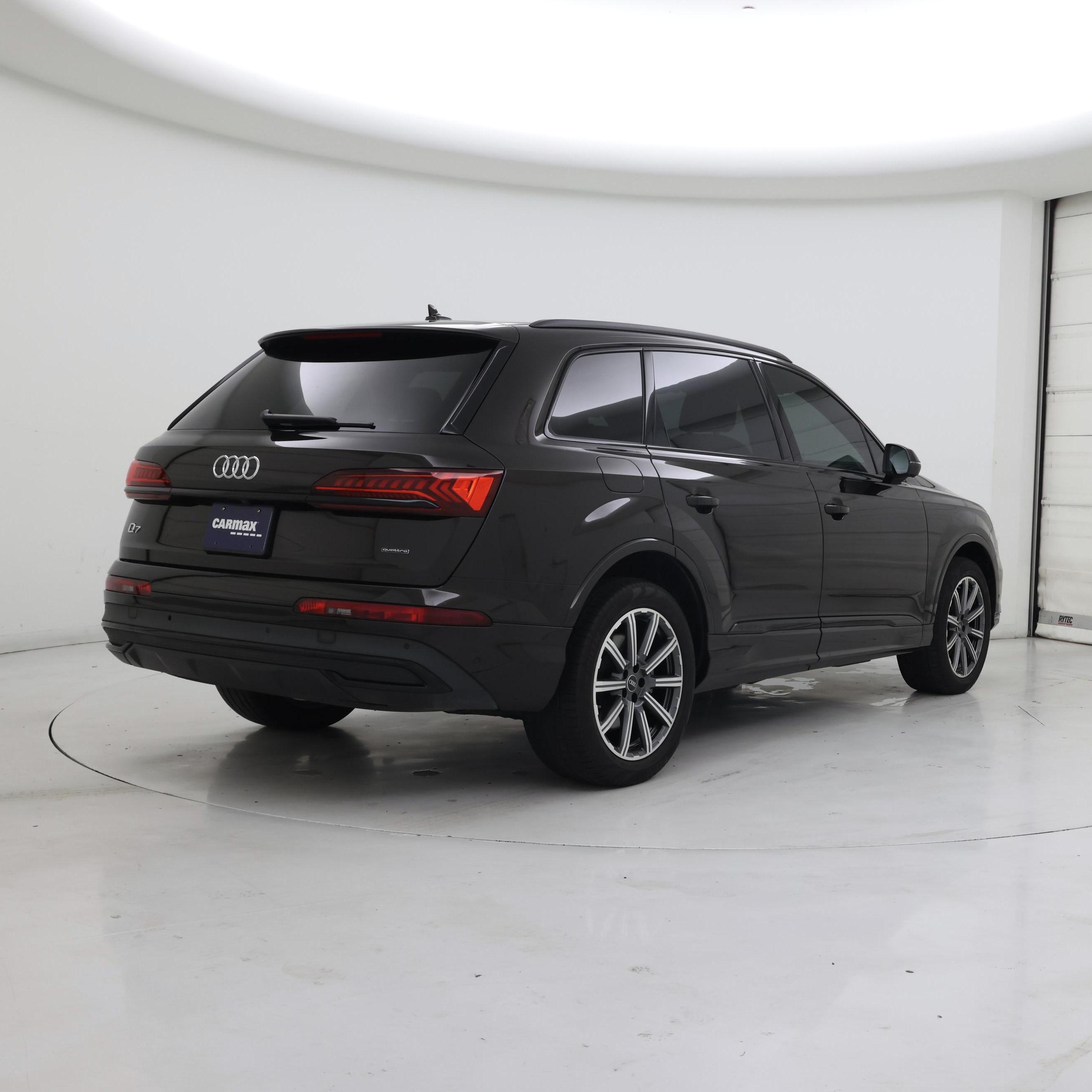 Thumbnail: 2023 Audi Q7 - 8