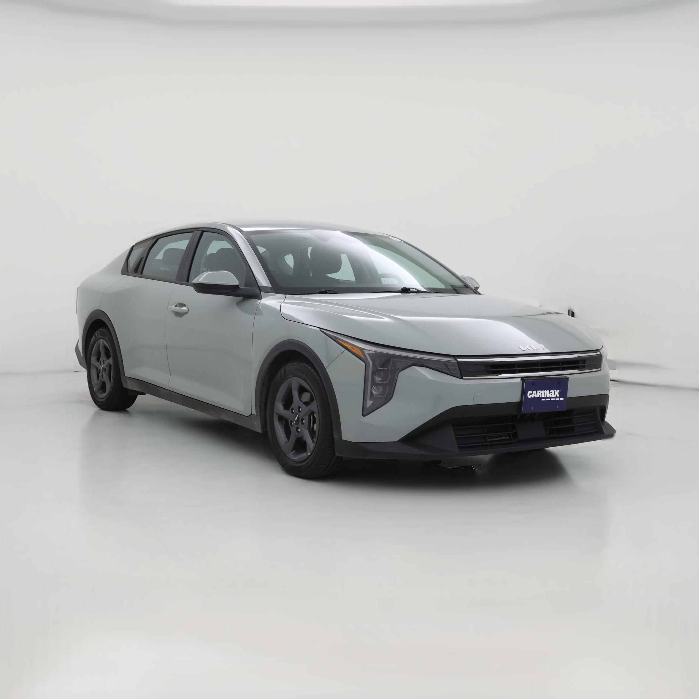 Thumbnail: 2025 Kia K4 - 1