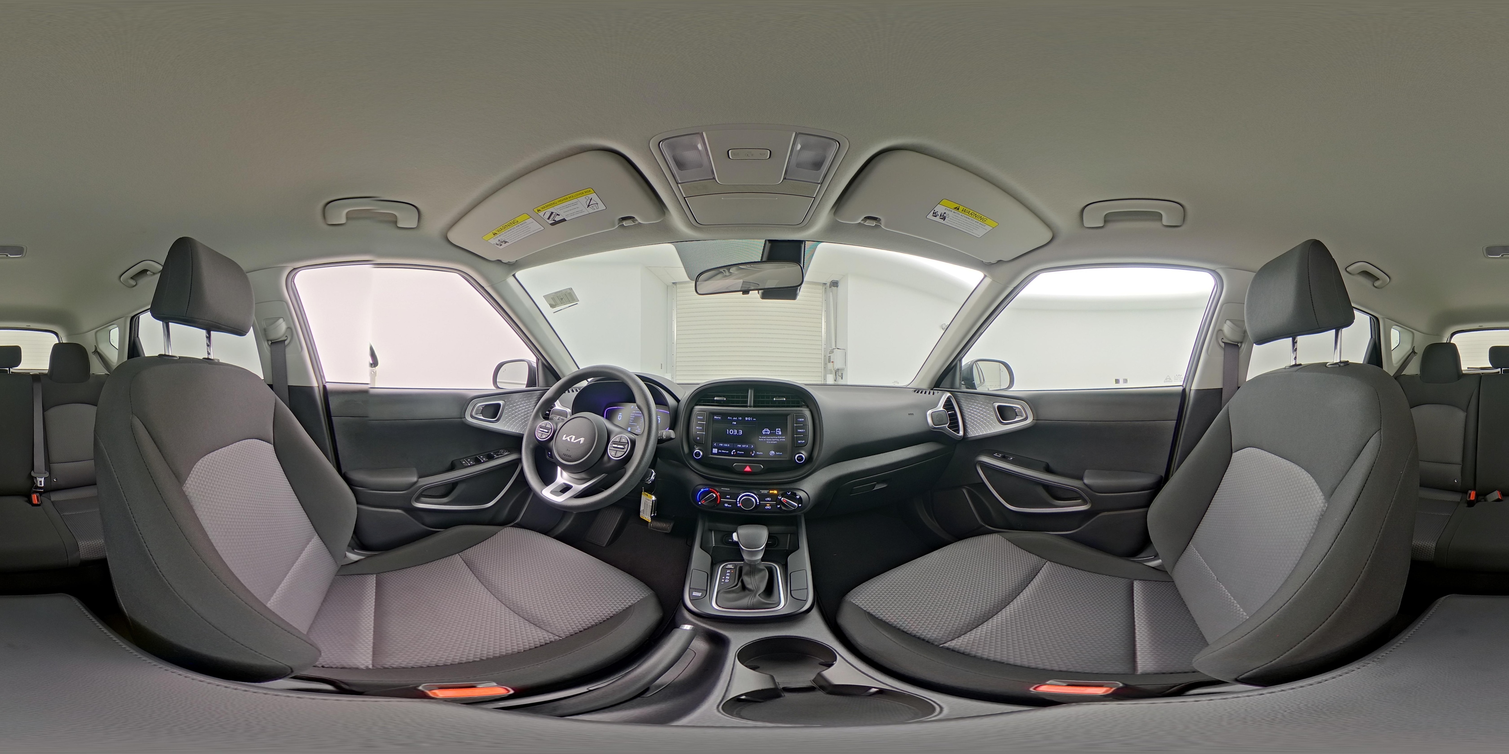 2025 Kia Soul LX - Photo 25