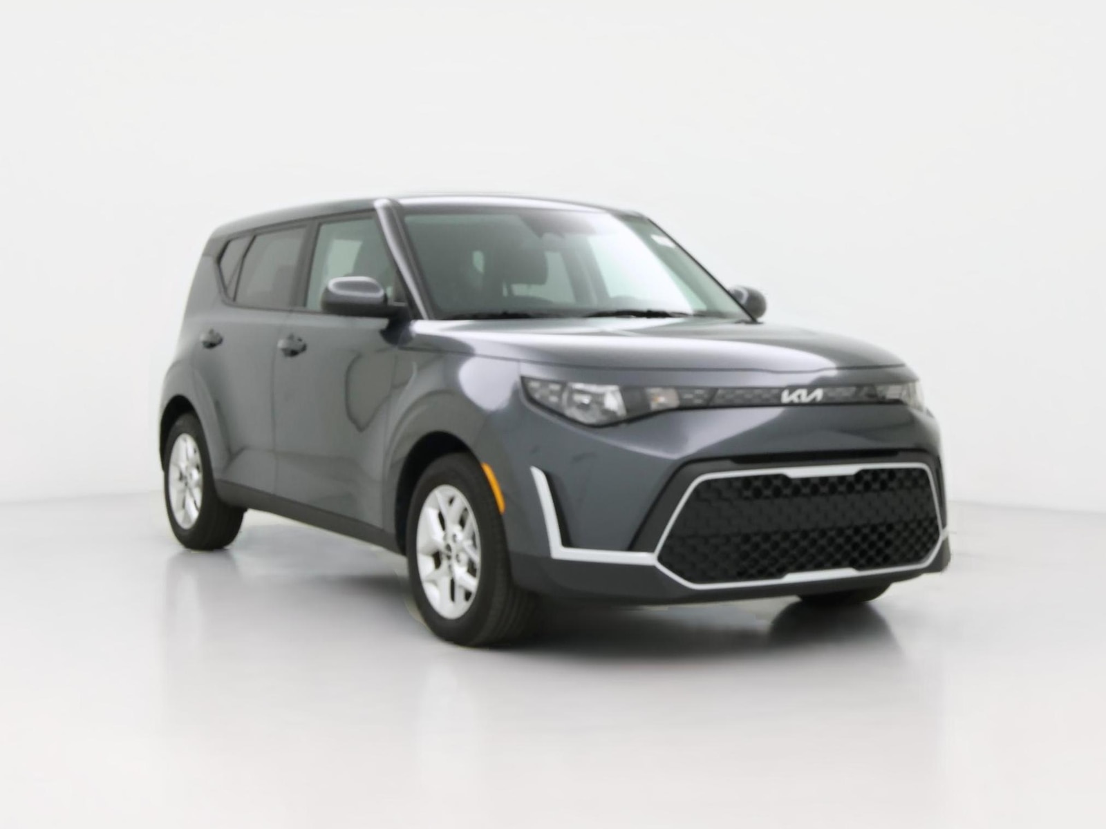 2025 Kia Soul LX - Photo 1