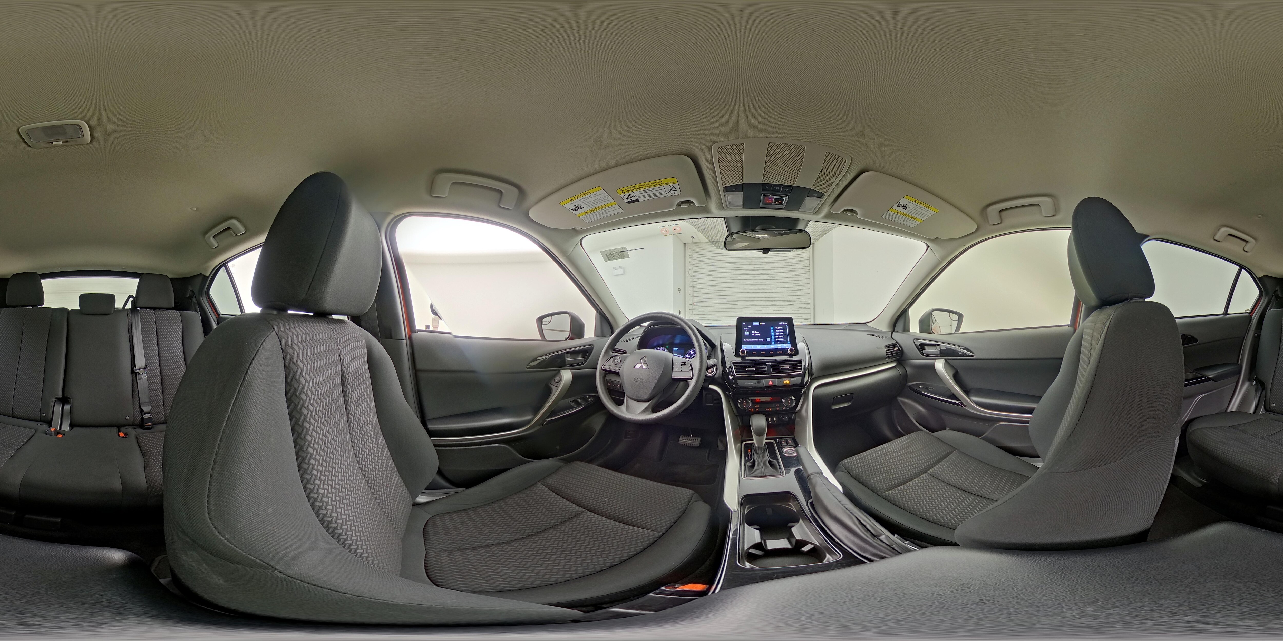 2024 Mitsubishi Eclipse Cross LE - Photo 25