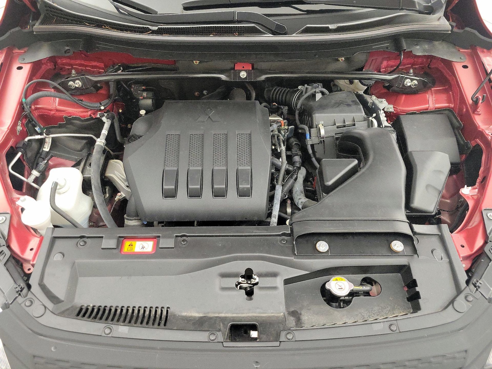 2024 Mitsubishi Eclipse Cross LE - Photo 23