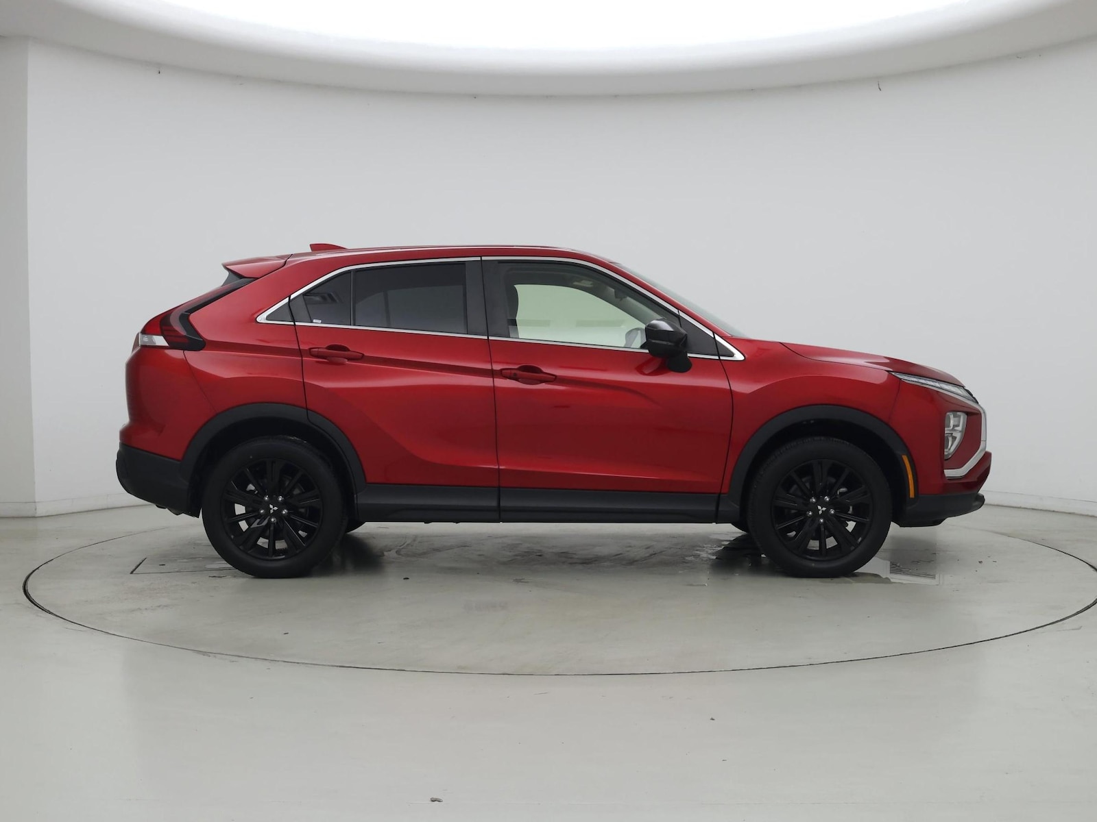 2024 Mitsubishi Eclipse Cross LE - Photo 8