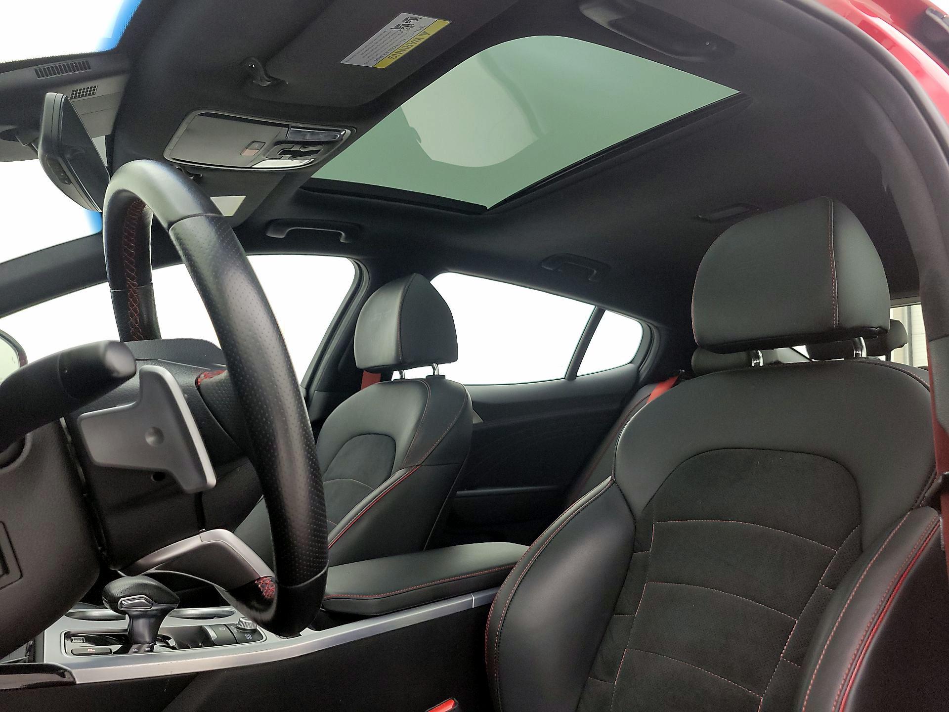 Thumbnail: 2023 Kia Stinger - 20