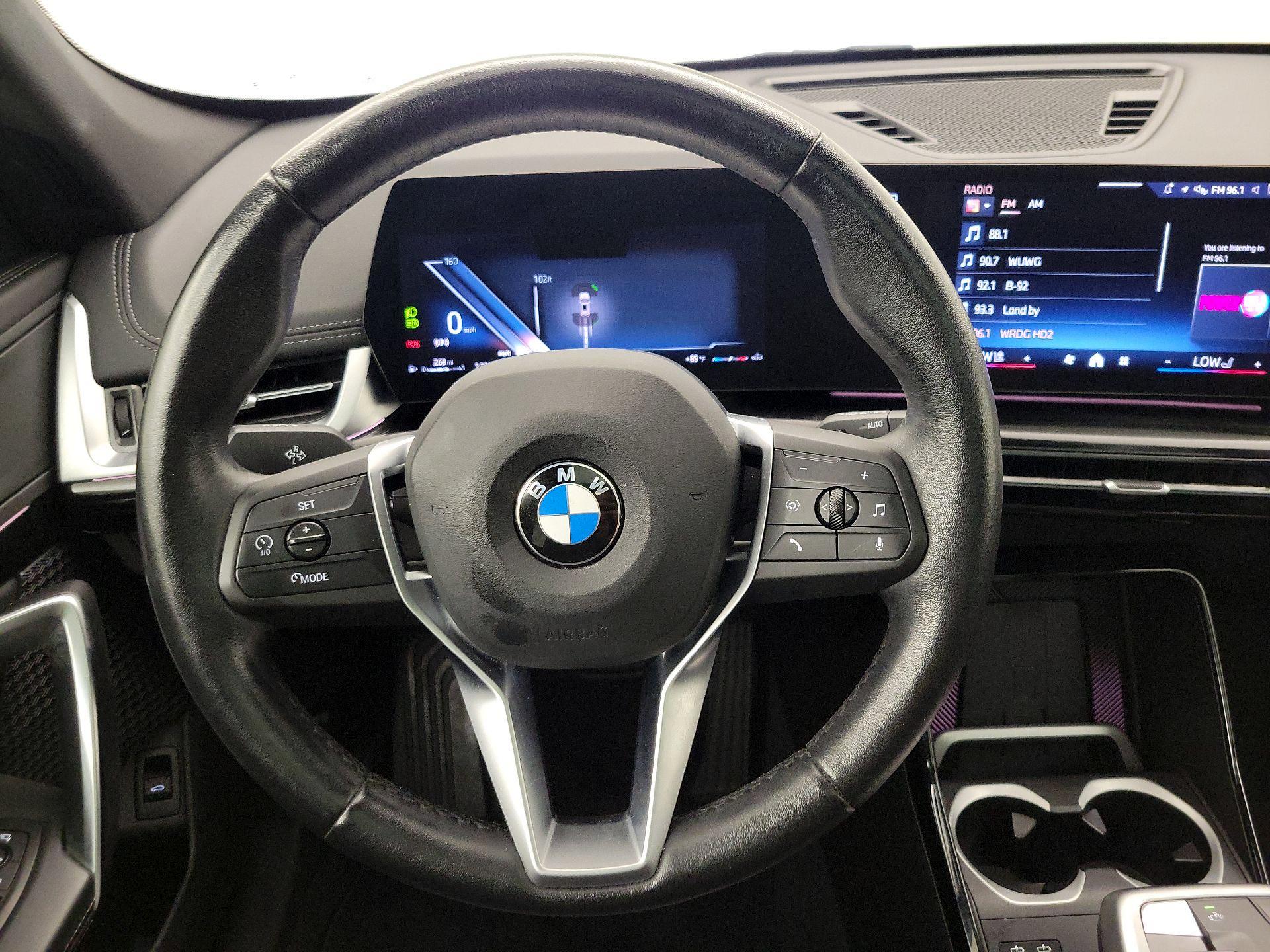 Thumbnail: 2025 BMW X1 - 10
