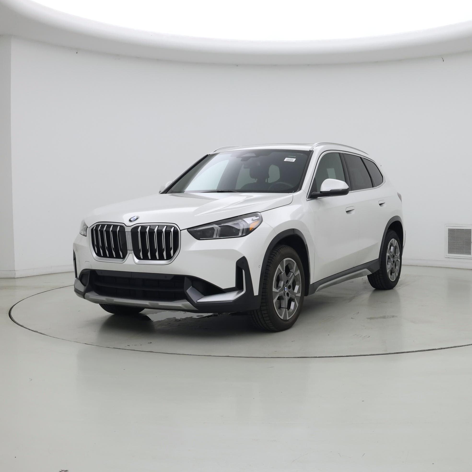 Thumbnail: 2025 BMW X1 - 4