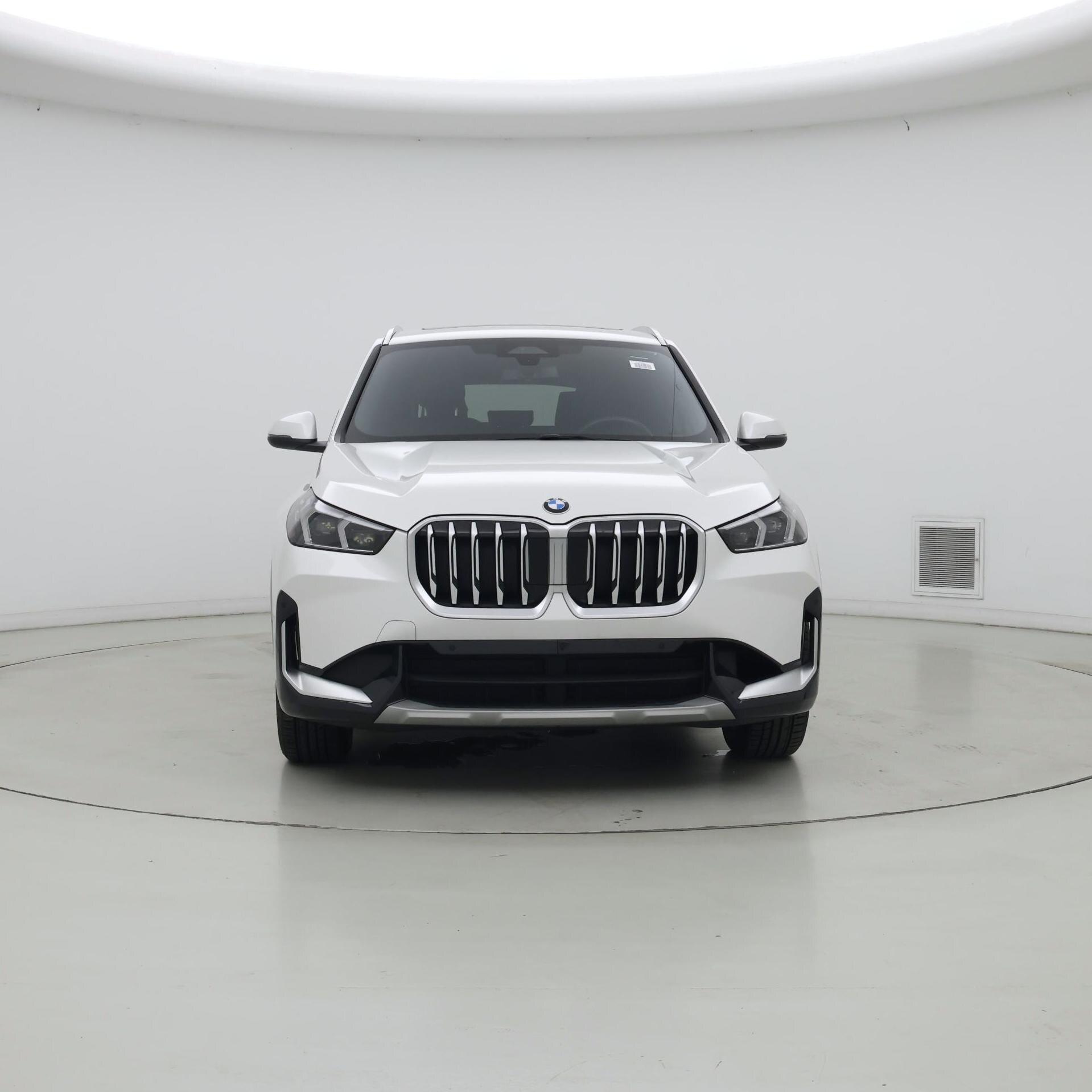 Thumbnail: 2025 BMW X1 - 5