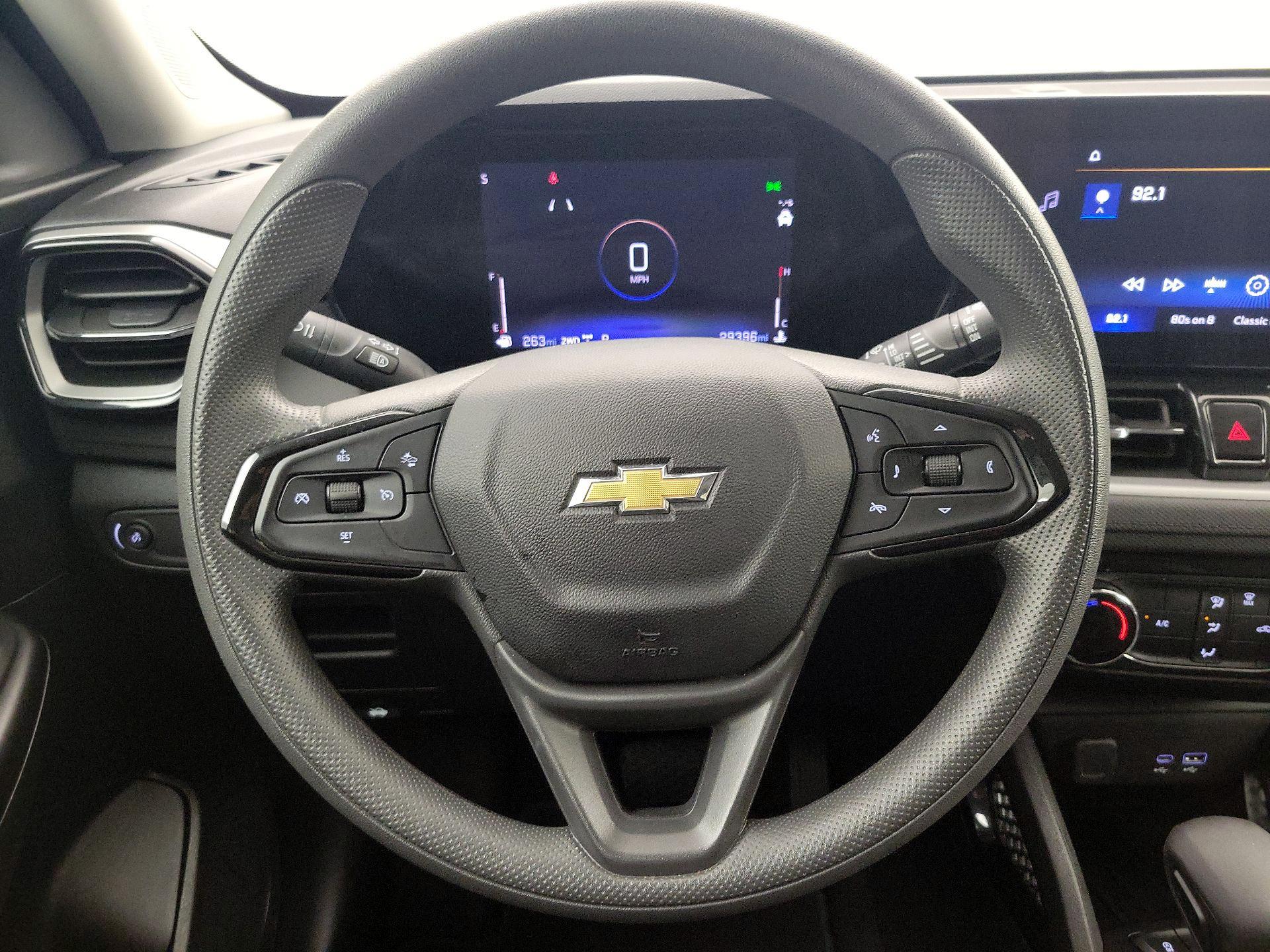 Thumbnail: 2025 Chevrolet TrailBlazer - 10