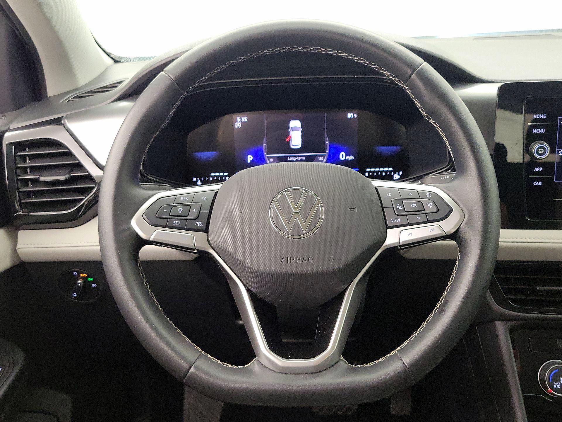 Thumbnail: 2025 Volkswagen Taos - 10