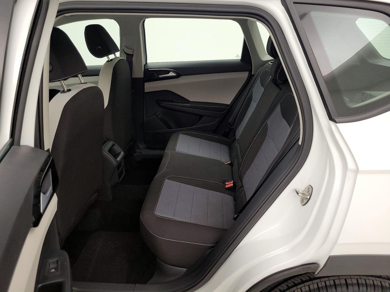 2025 Volkswagen Taos S - Photo 20