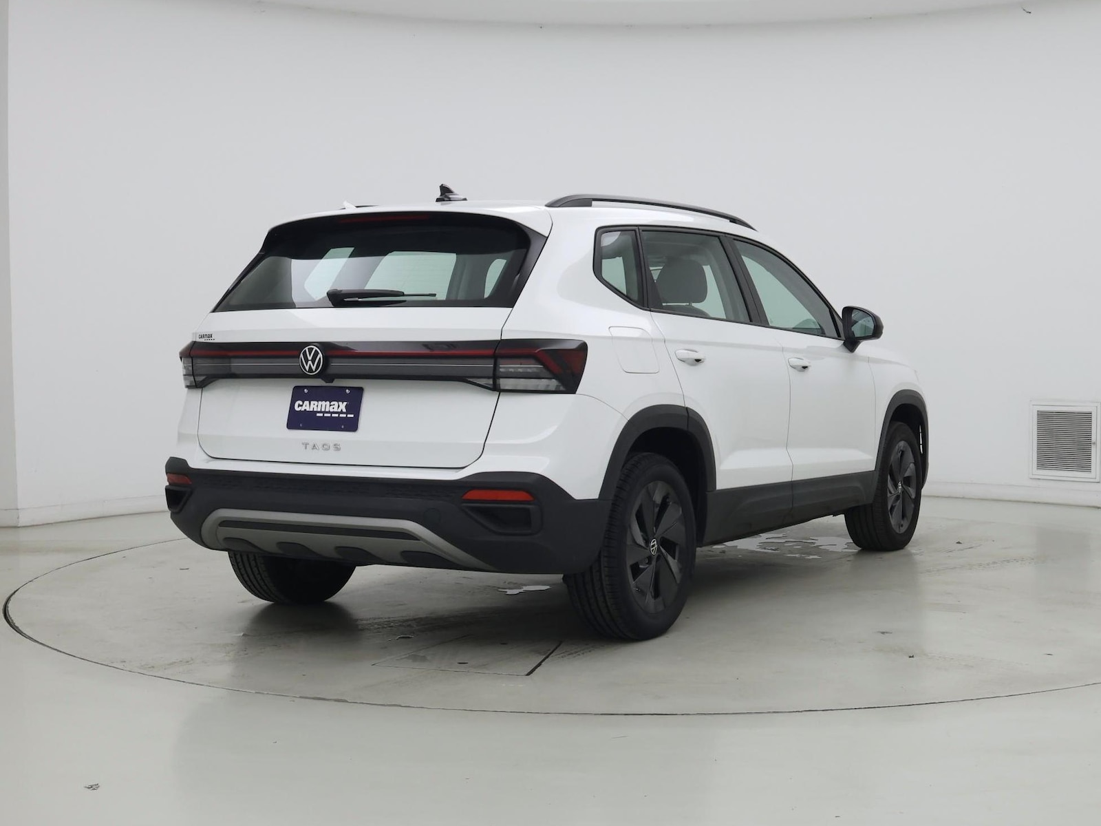 2025 Volkswagen Taos S - Photo 9