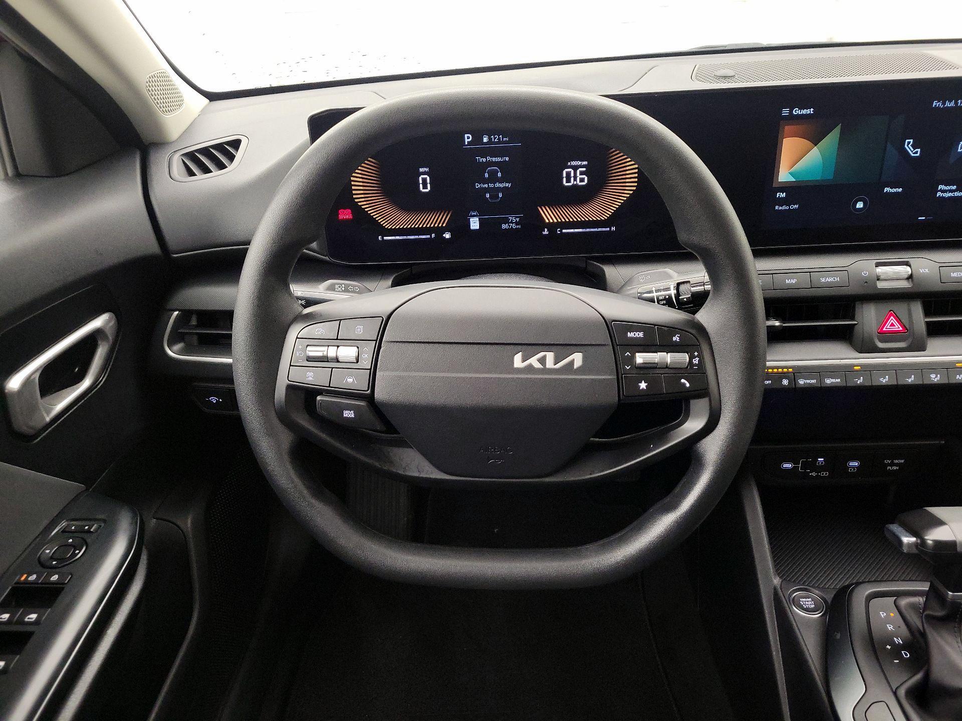 Thumbnail: 2025 Kia K4 - 10