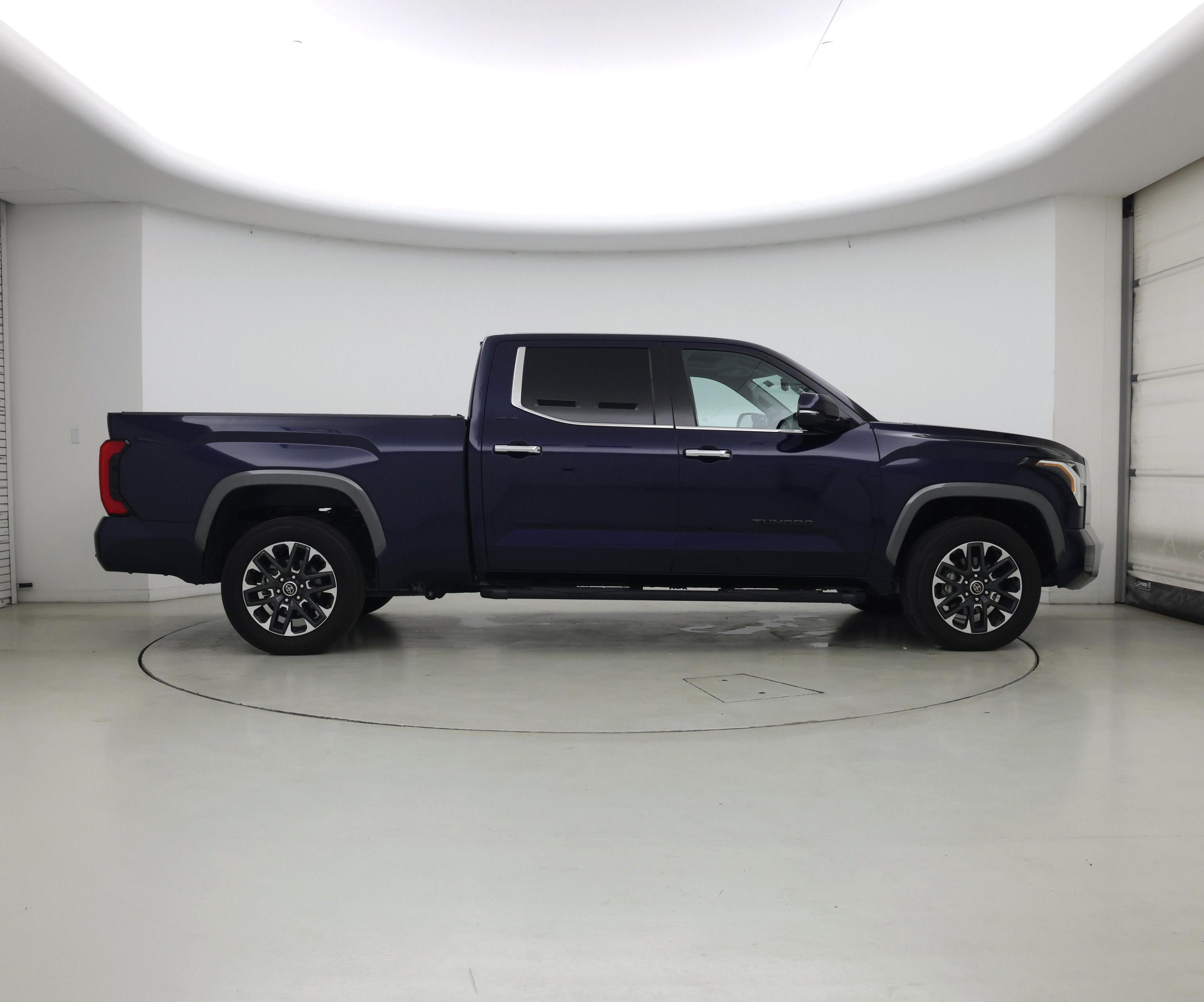 Thumbnail: 2023 Toyota Tundra - 7
