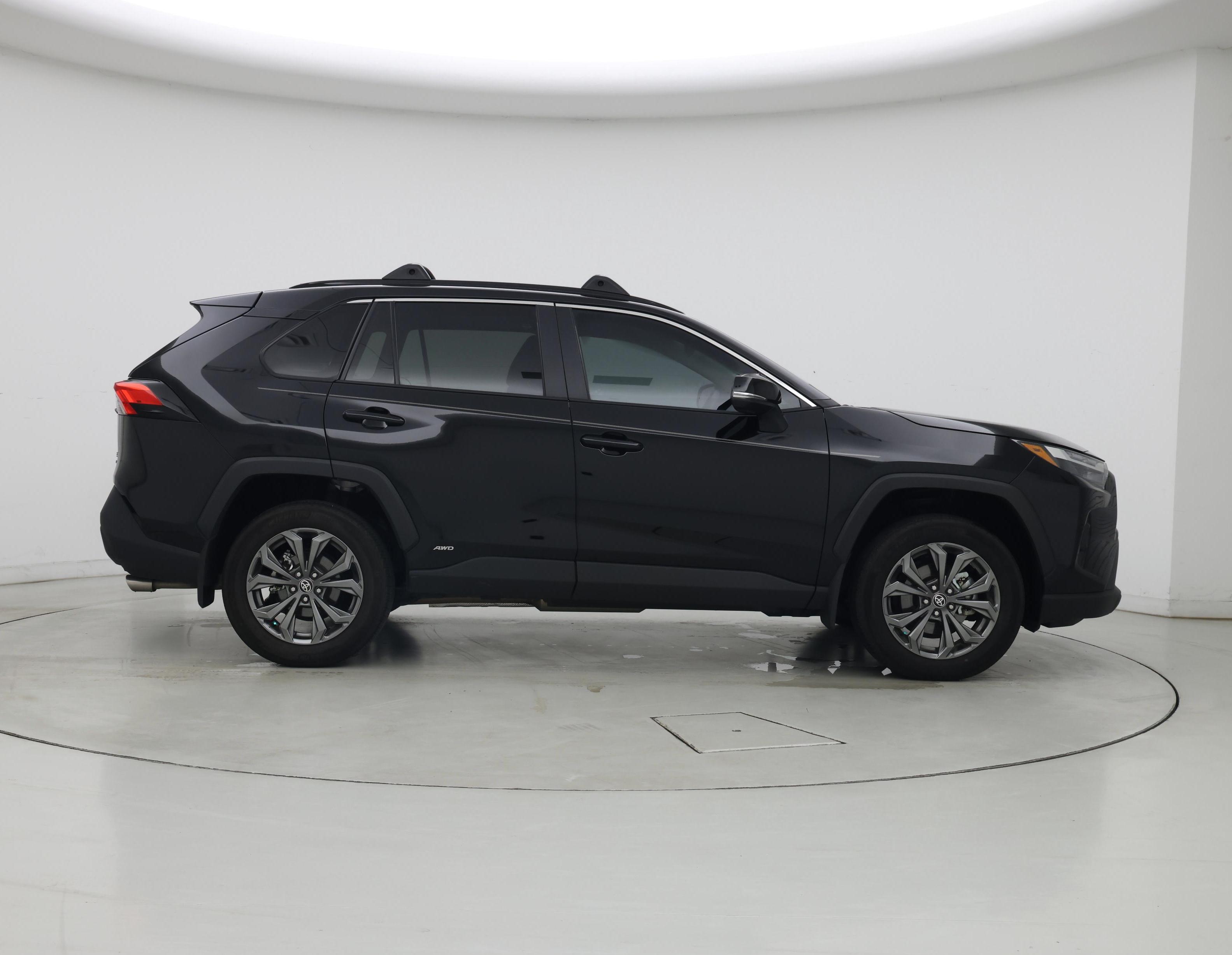 Thumbnail: 2025 Toyota RAV4 - 7