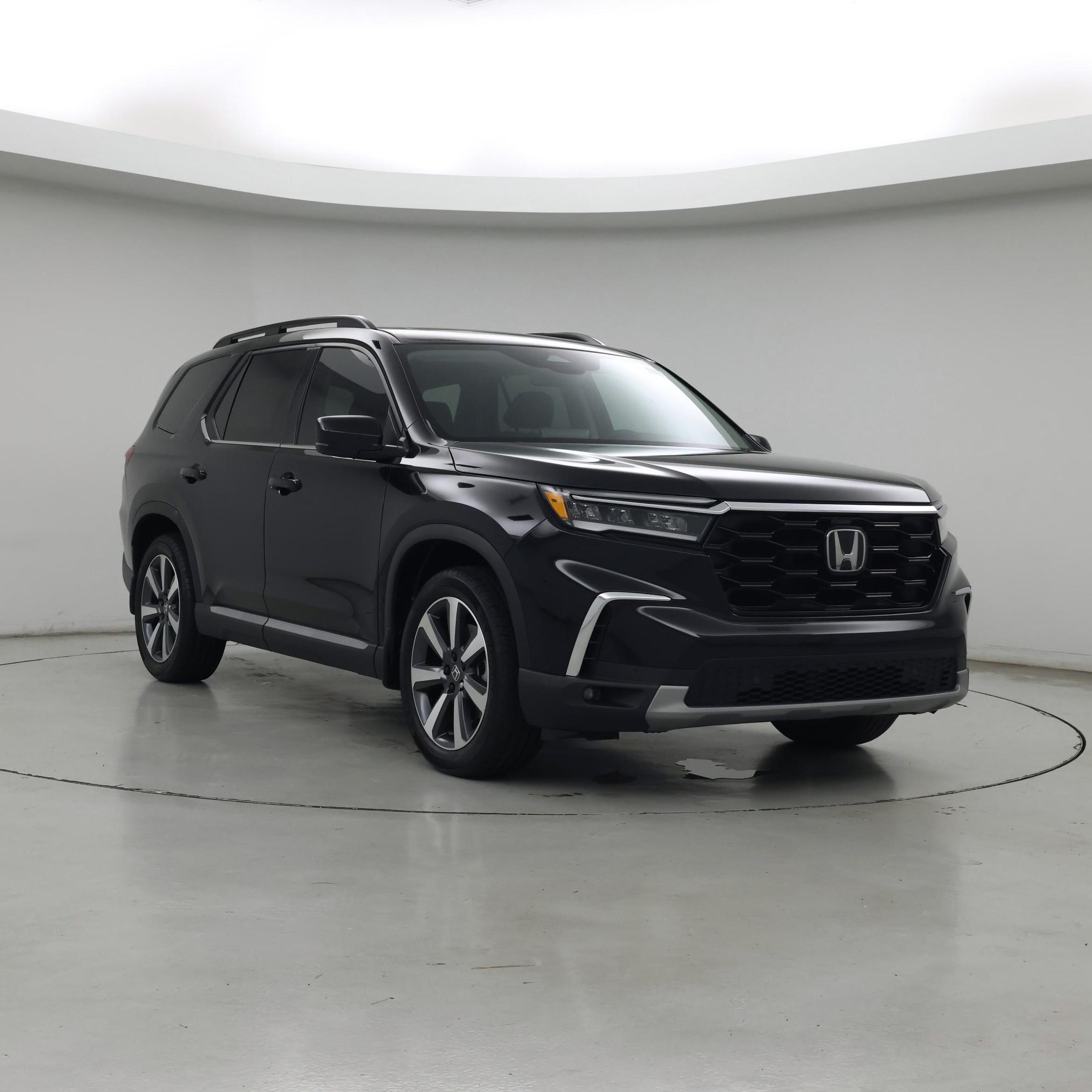 Black 2025 Honda Pilot SUV / Crossover Front-Wheel Drive Automatic