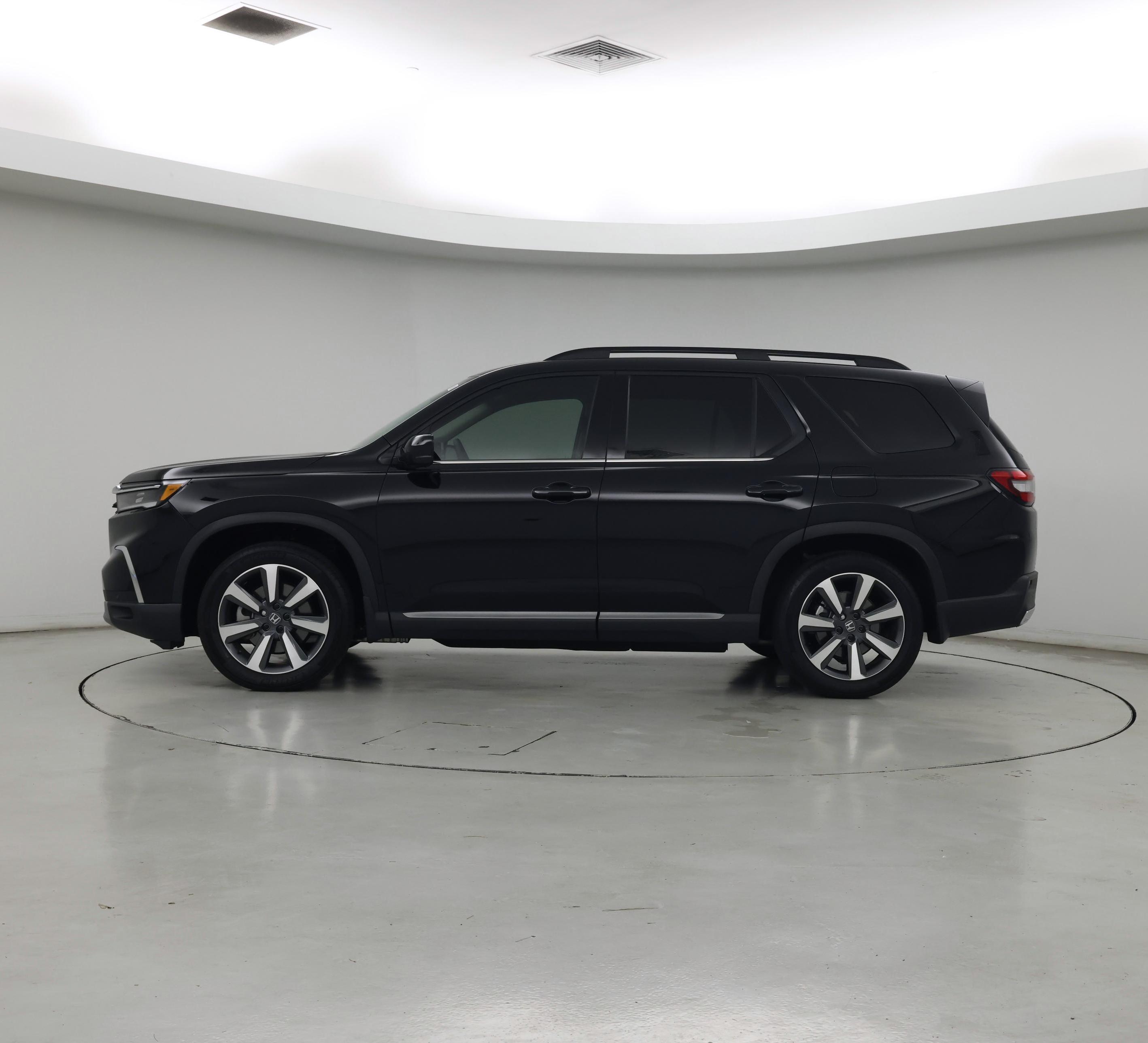 Thumbnail: 2025 Honda Pilot - 3