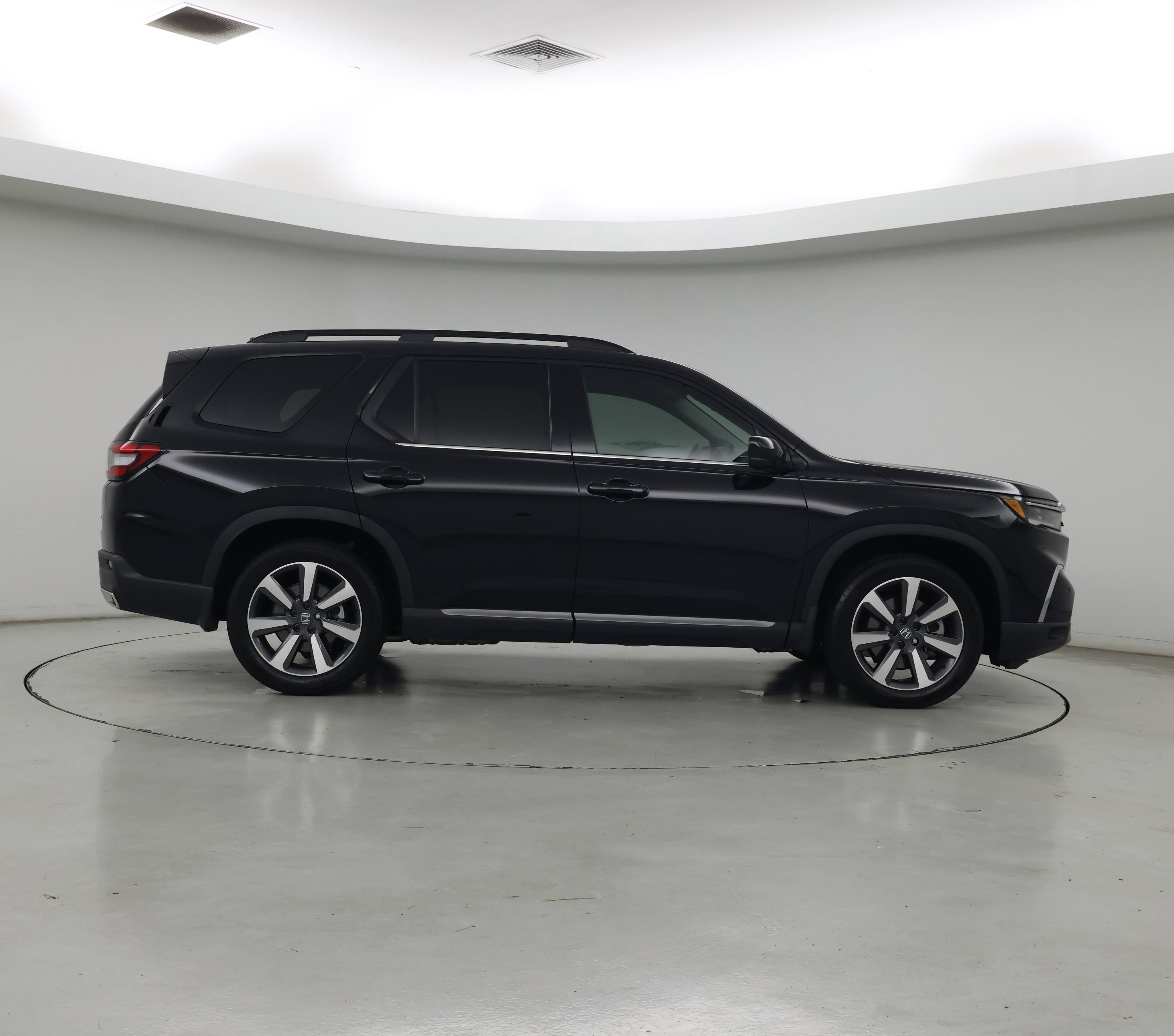 Thumbnail: 2025 Honda Pilot - 7